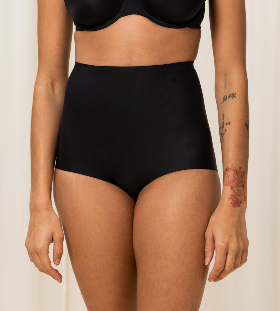 Medium Shaping Series Highwaist Panty (Black)