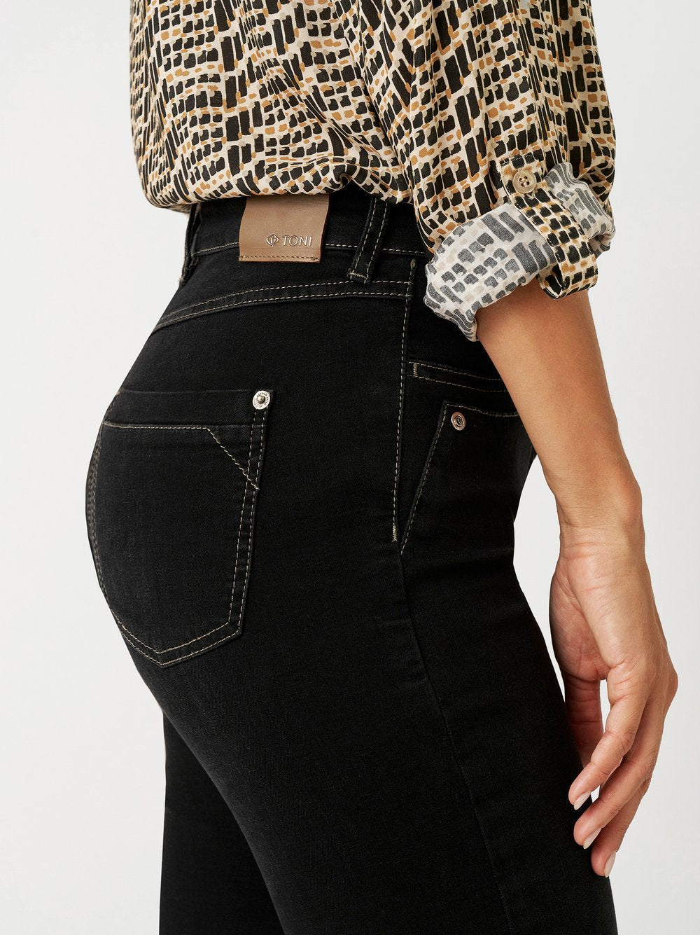 be loved (Black Used)