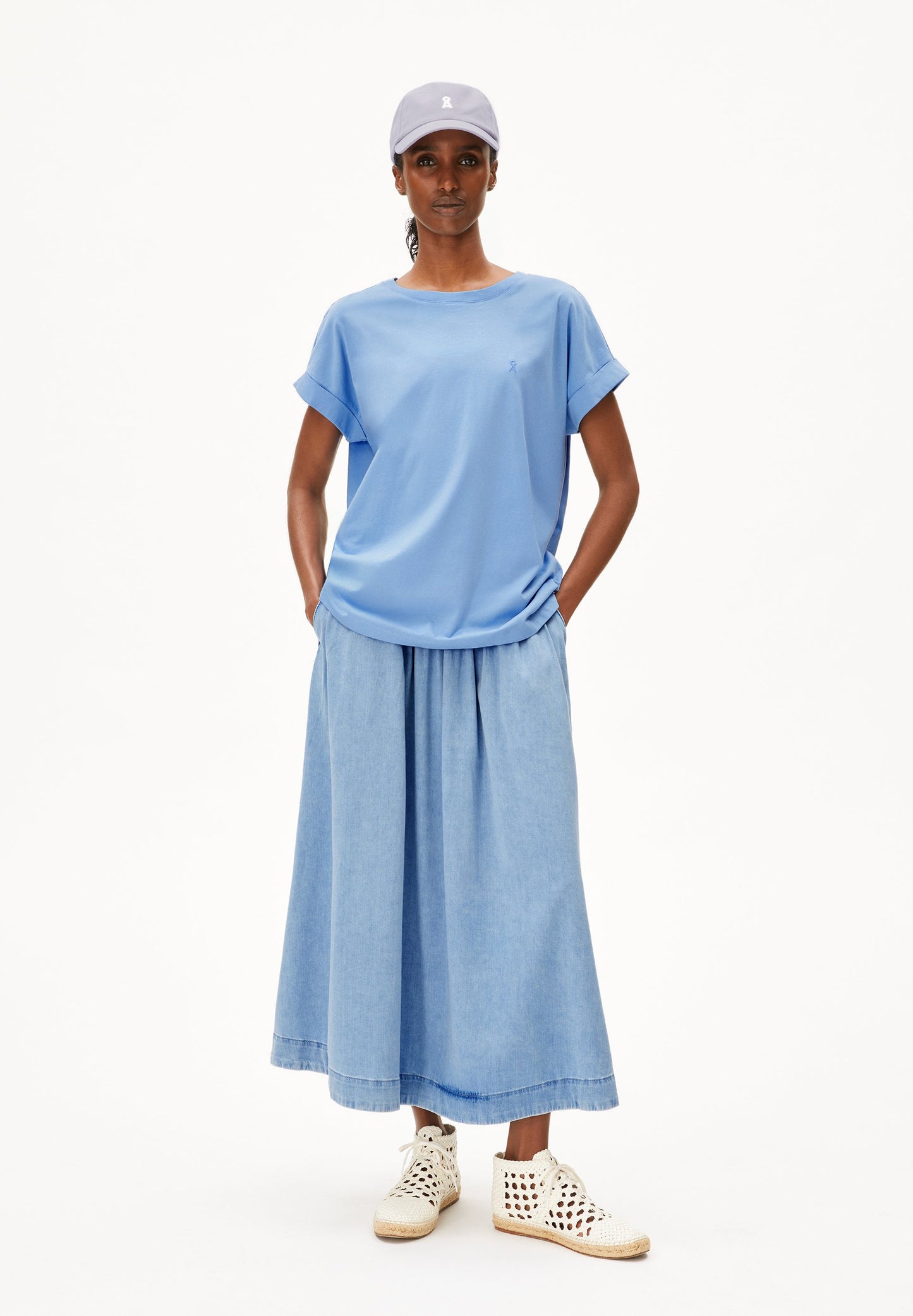 Idaara (Silky Blue)