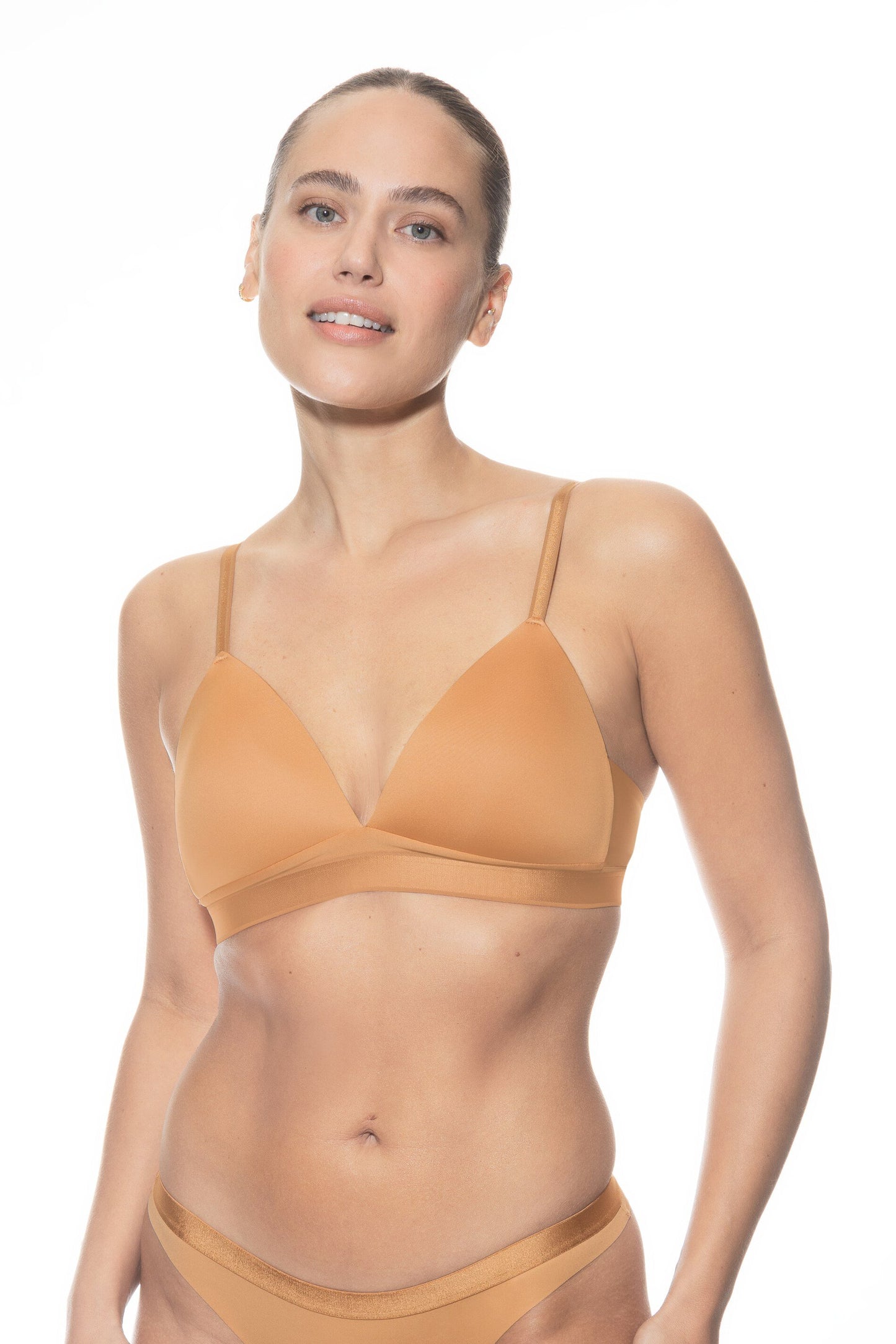 Triangle-BH (Roasted Almond)