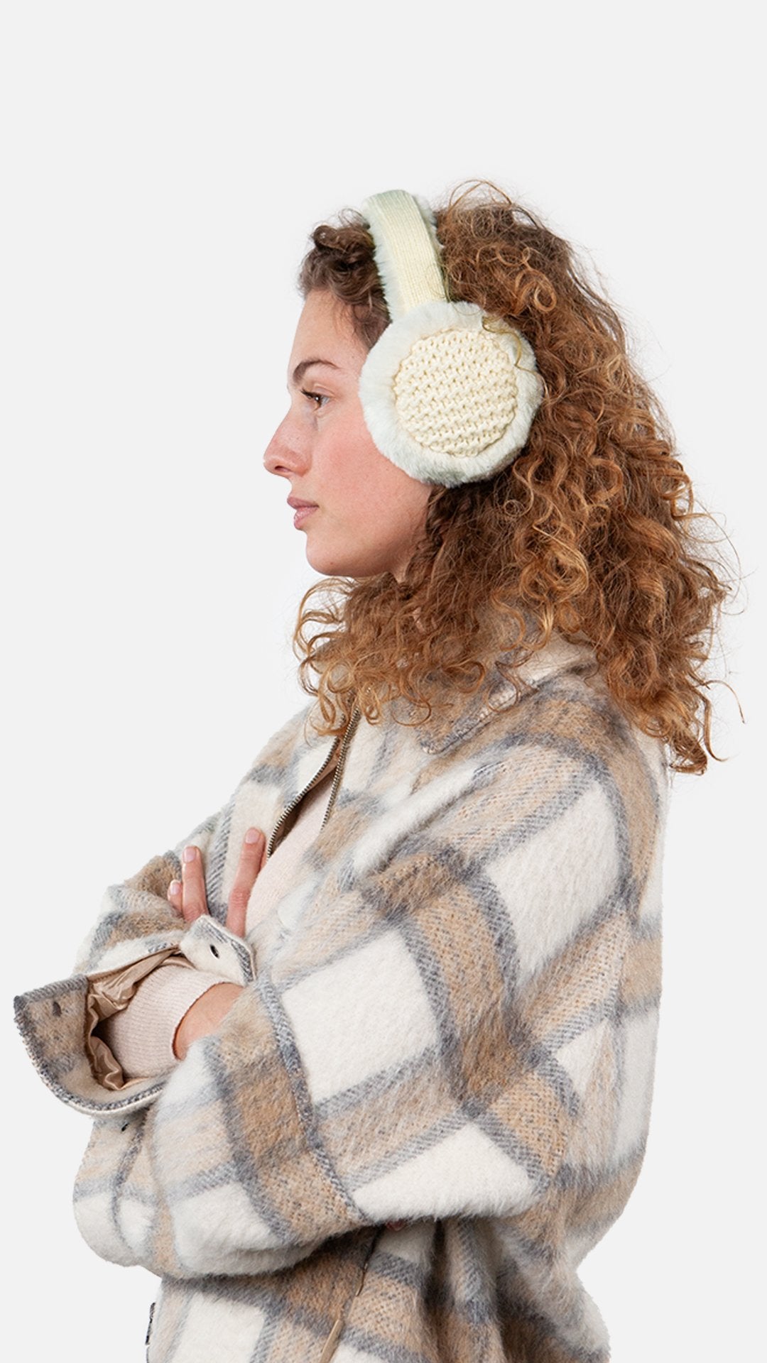Bigwit Earmuffs (White Cream)