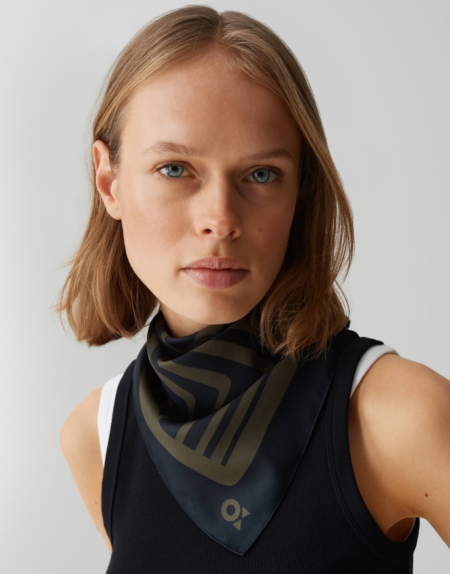 Apalma scarf