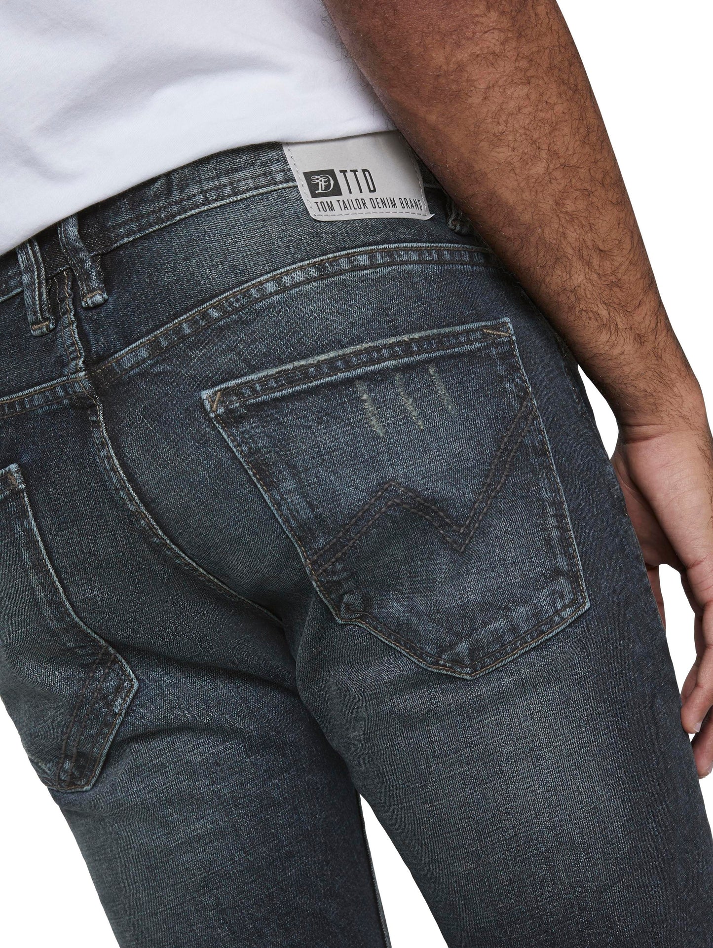 straight AEDAN cross denim