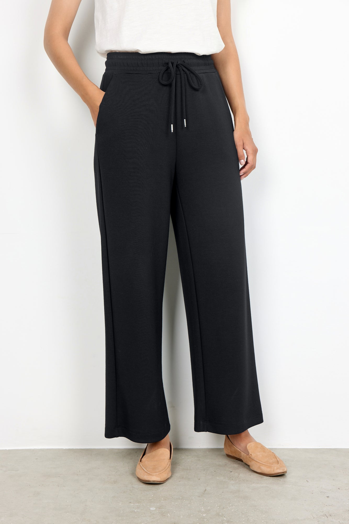 Sc-banu (Black)