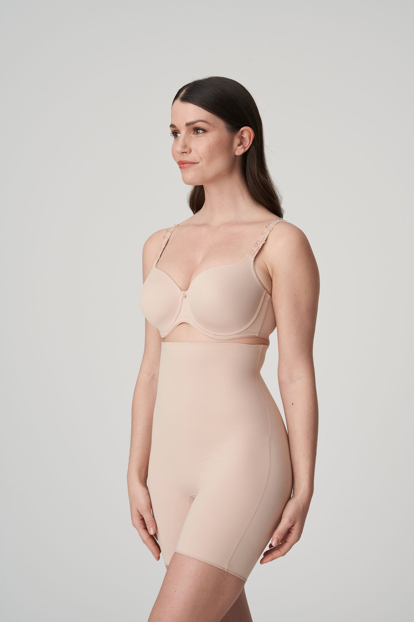 PERLE caffé latte Shapewear Bodyshaper mit Bein (Cal)