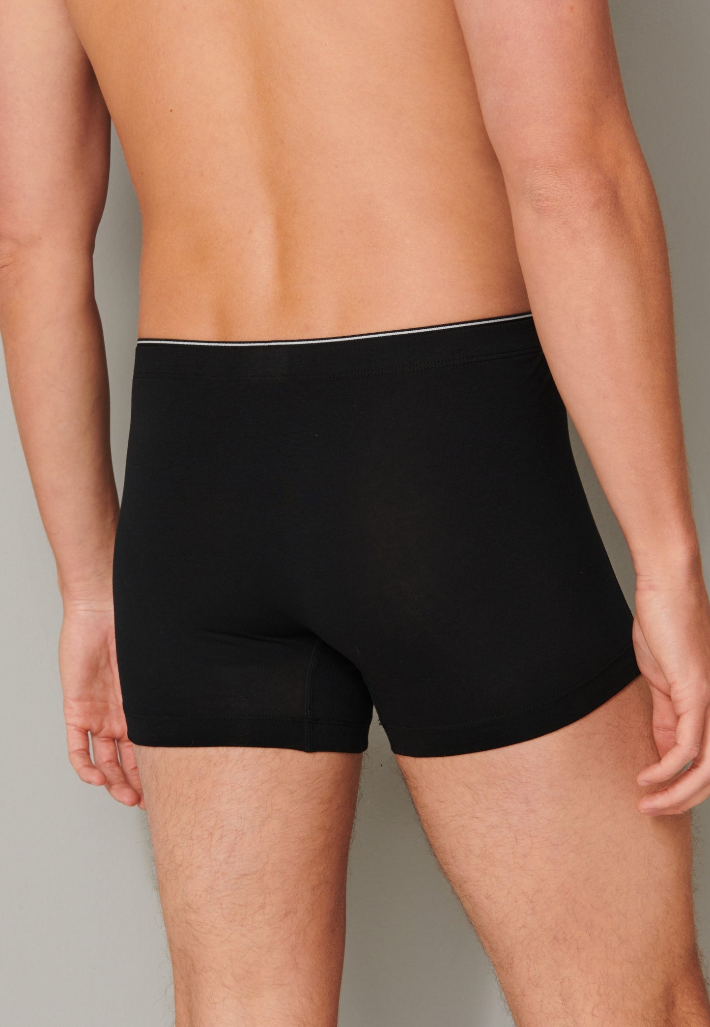 Shorts (Schwarz)