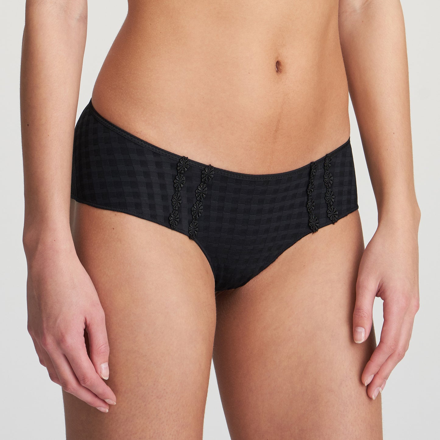 AVERO schwarz Hotpants (Zwa)