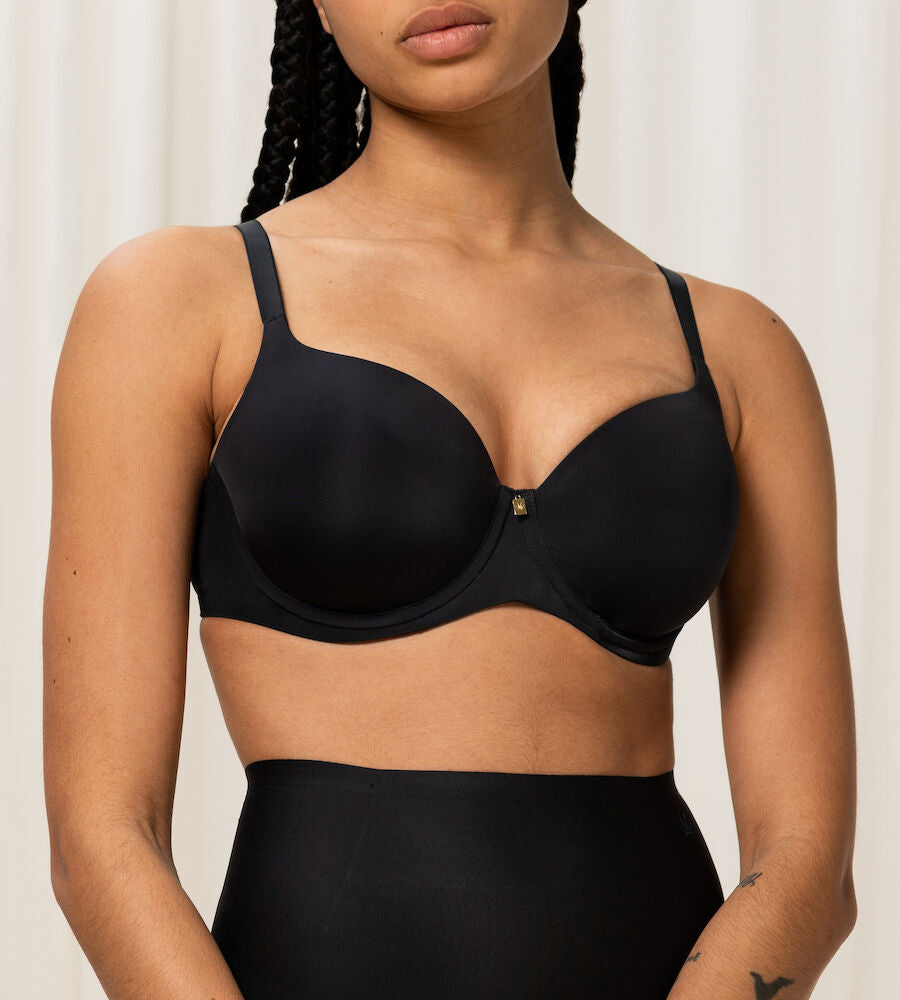 Body Make-Up Essentials WP (Black)