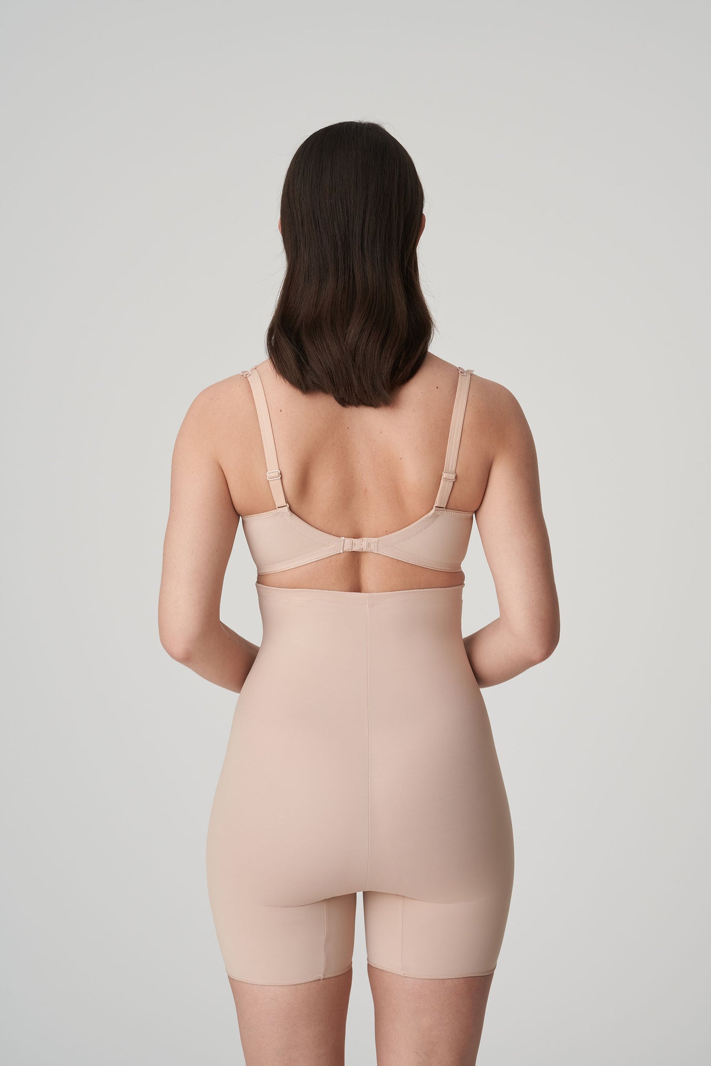 PERLE caffé latte Shapewear Bodyshaper mit Bein (Cal)