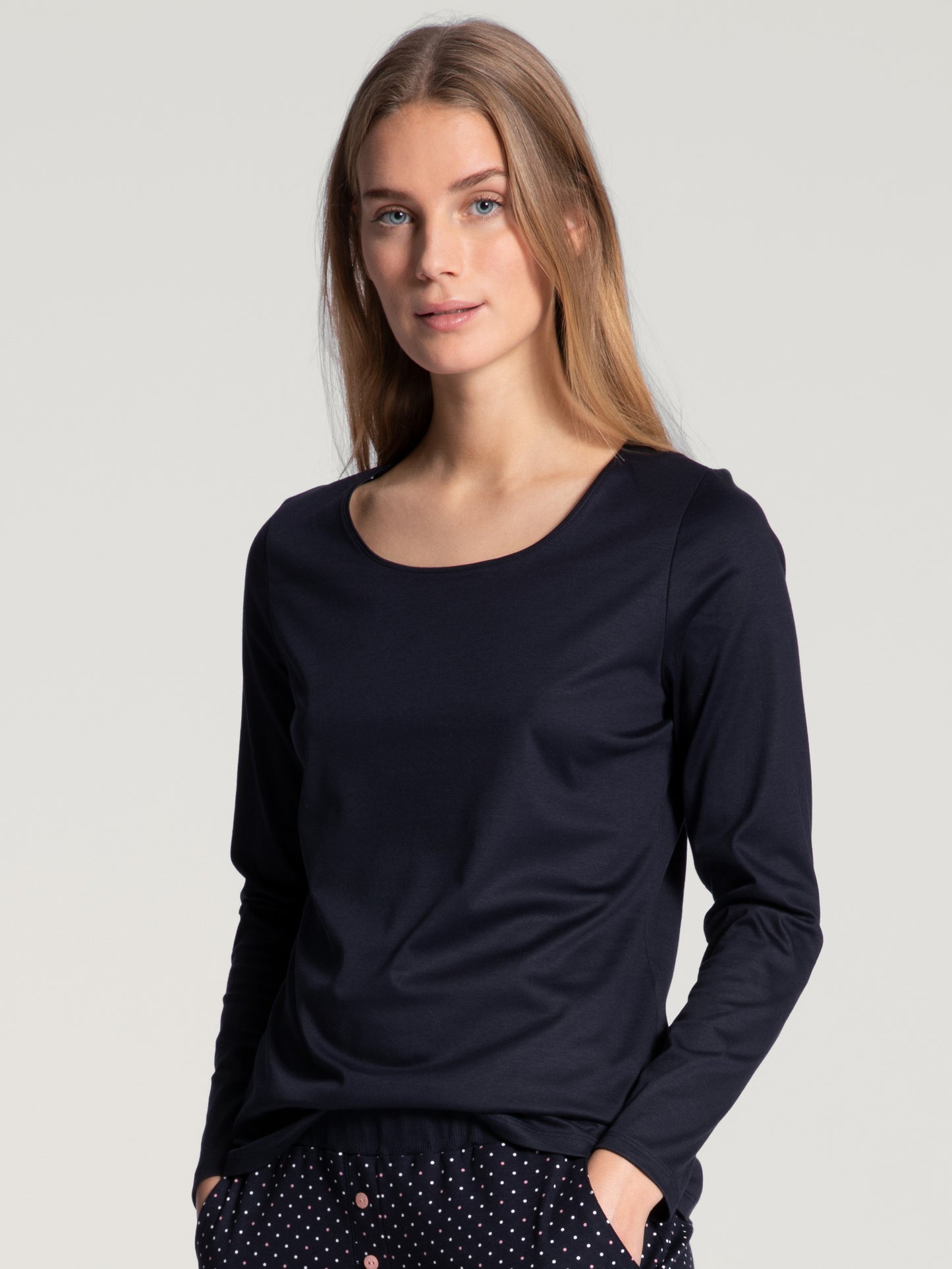 DAMEN Top langarm (Dark Lapis Blue)