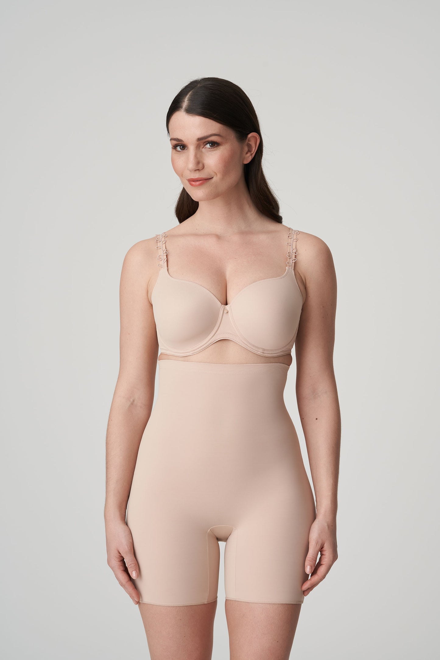 PERLE caffé latte Shapewear Bodyshaper mit Bein (Cal)