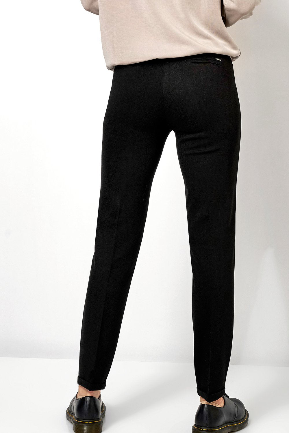 Jolie Turn Up (Black)