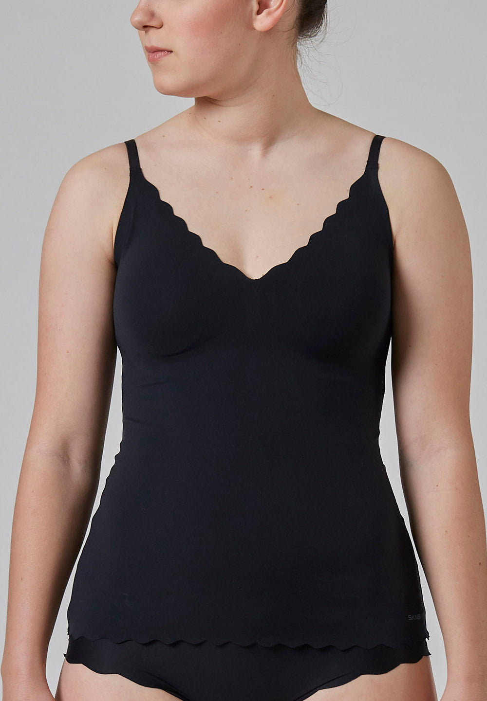 Skiny Damen Spaghettishirt herausnehmbare Pads Micro Essentials (Black)