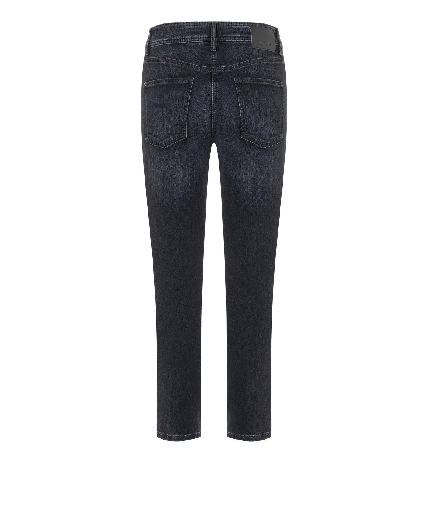 Piper cropped (Modern Dark)