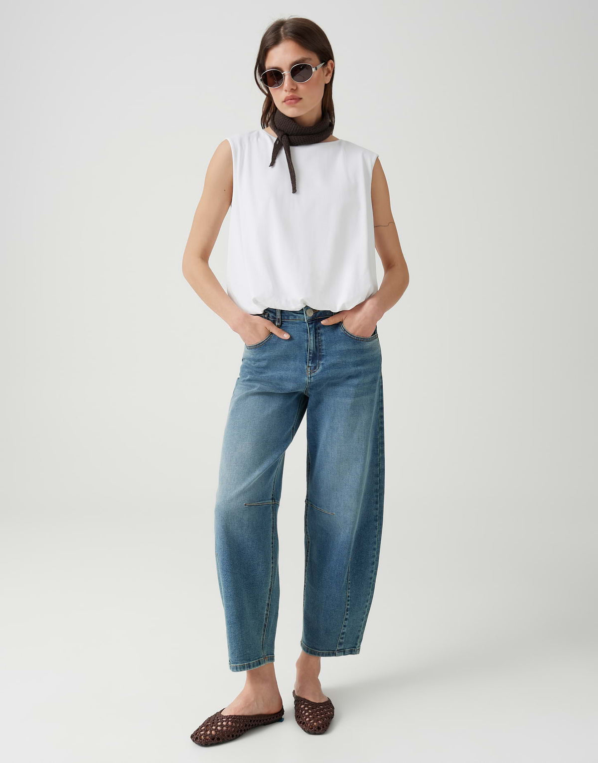 Selisa (White)
