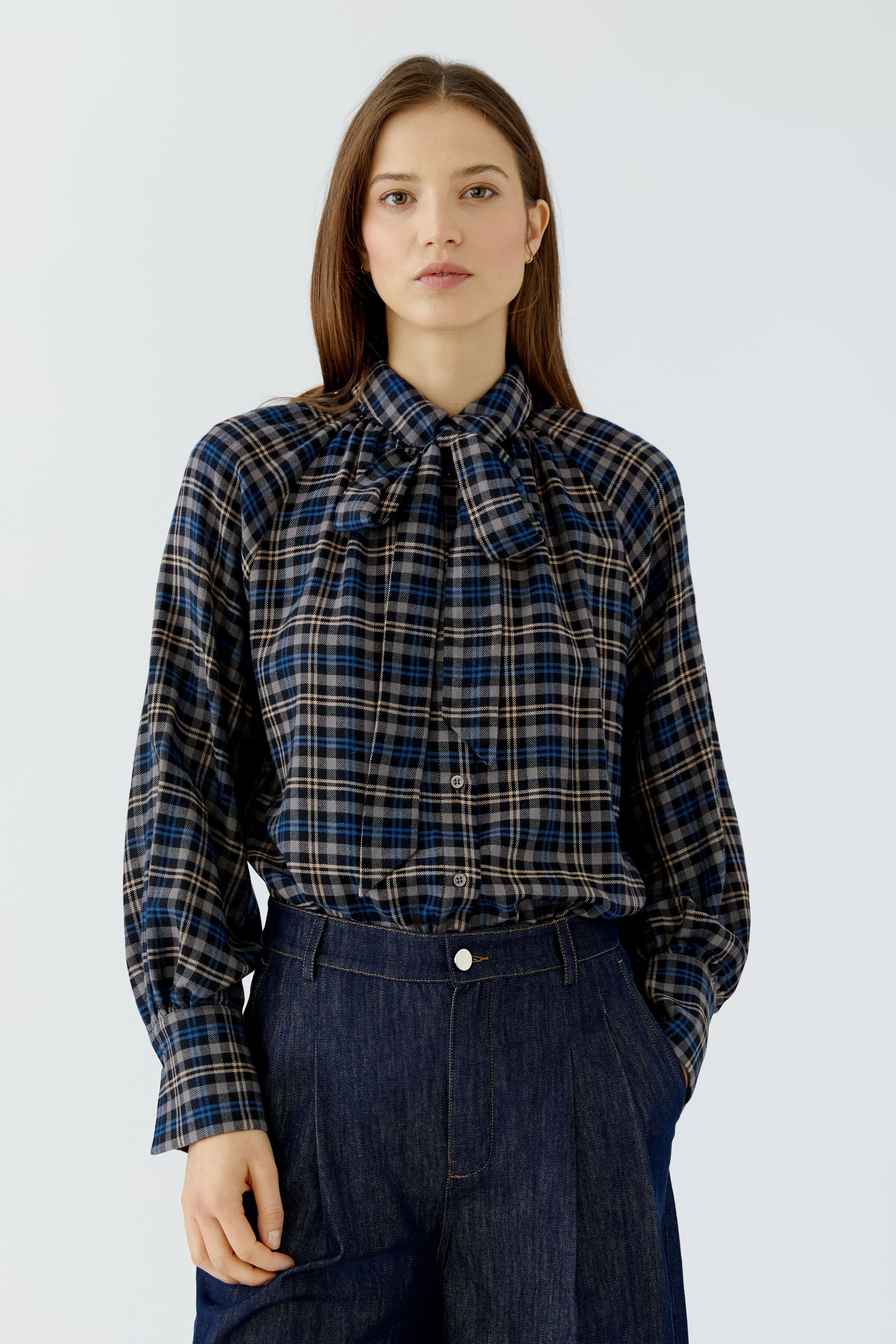 Bluse (Dk Blue Camel)