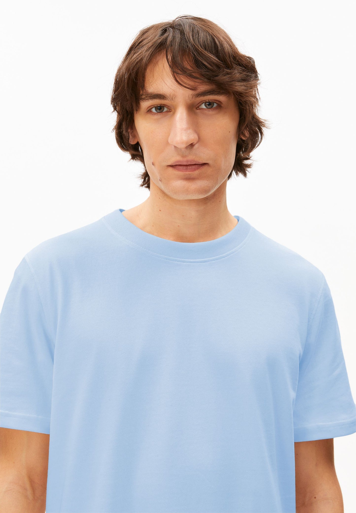 Jaames T-shirt (Wedgwood)