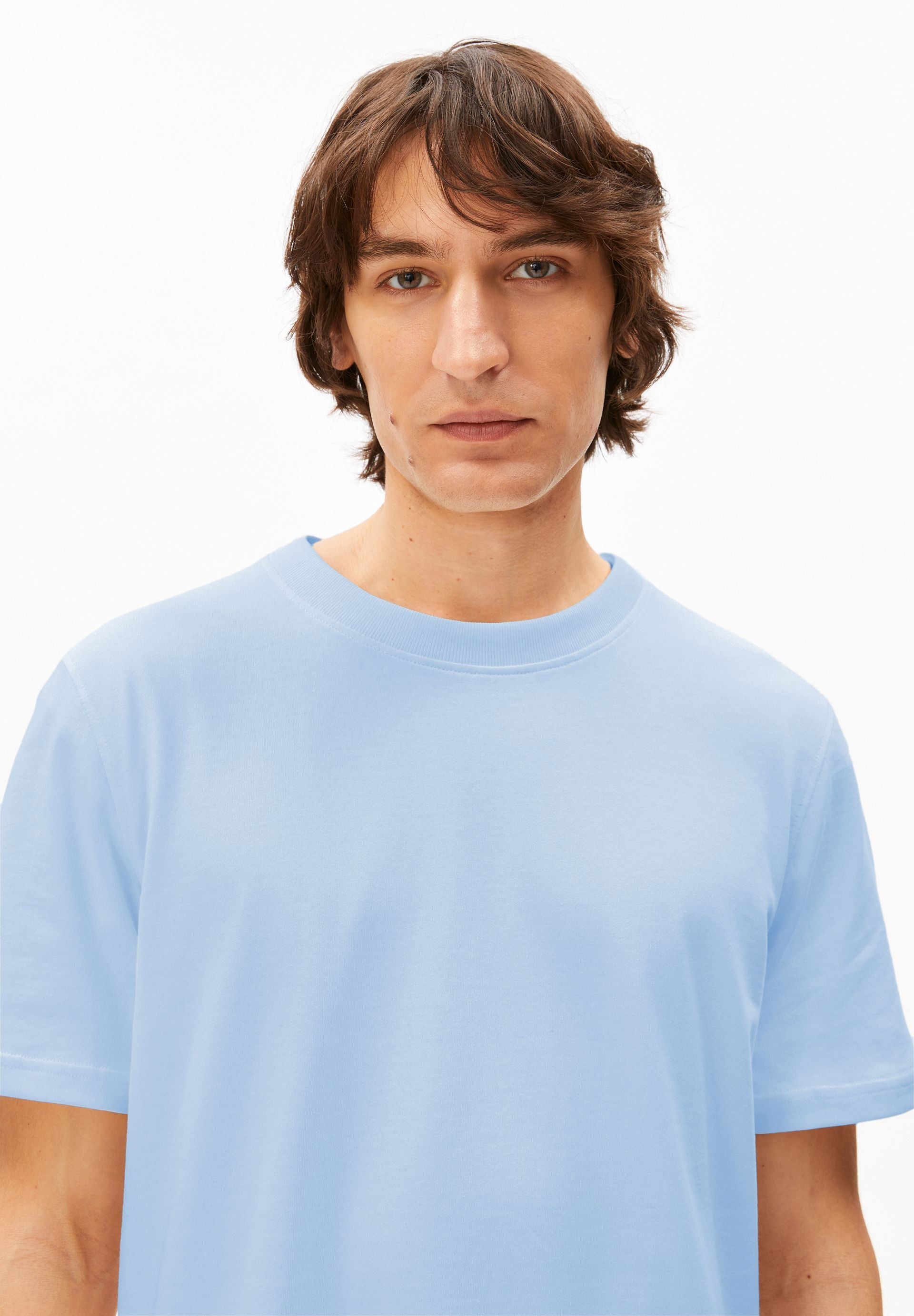 Jaames T-shirt (Wedgwood)