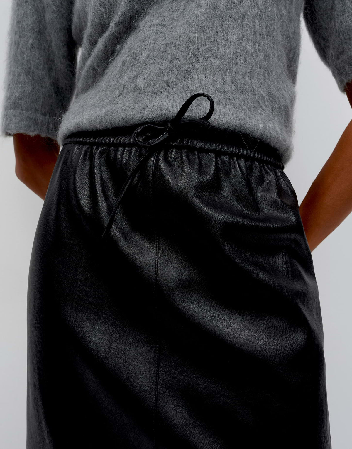 Rilkis (Black)