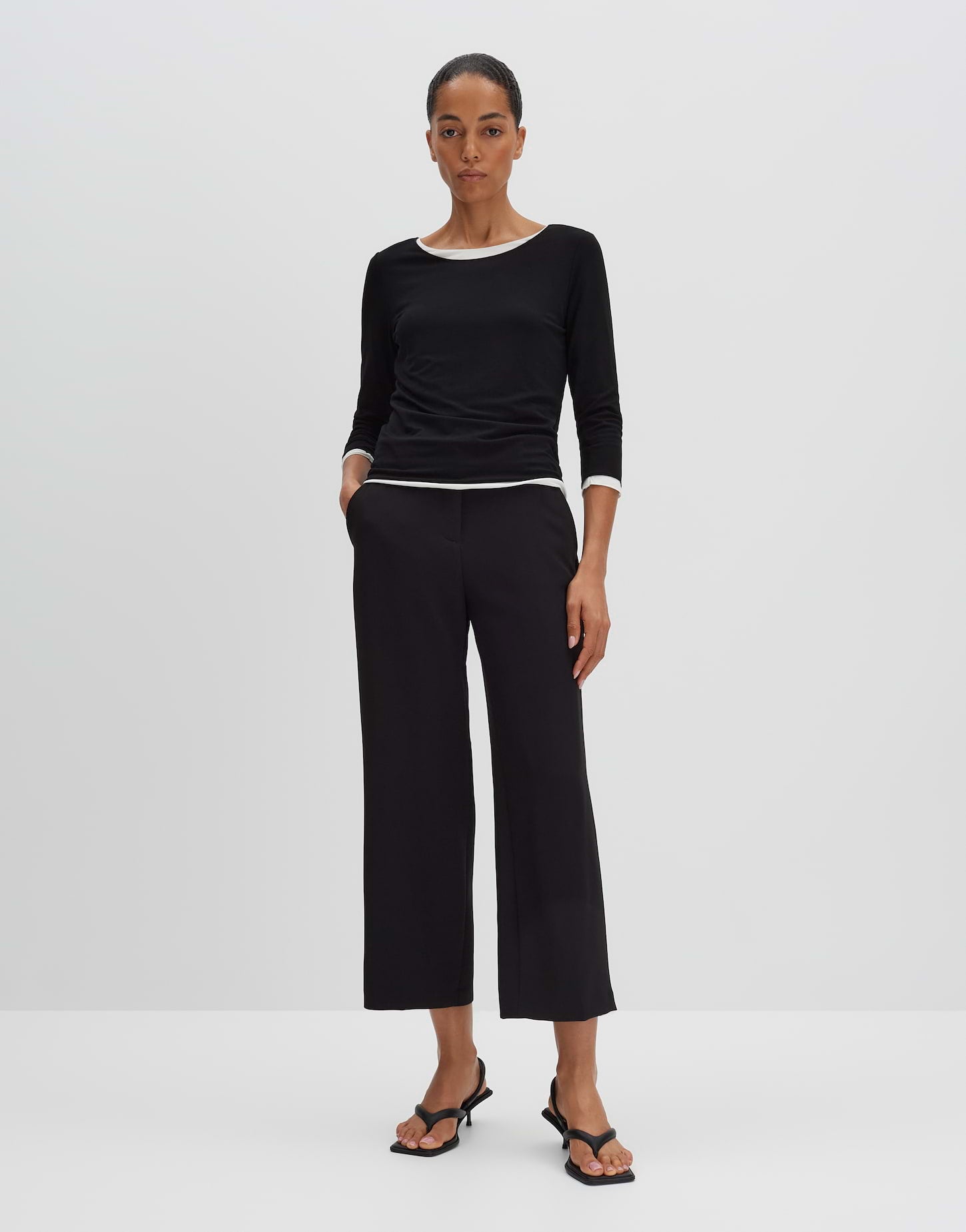 Kirosa (Black)