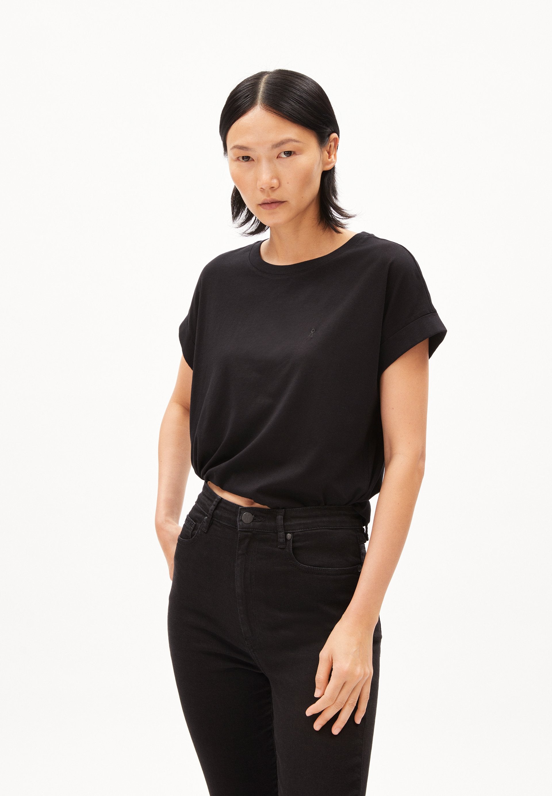 Idaara (Black)