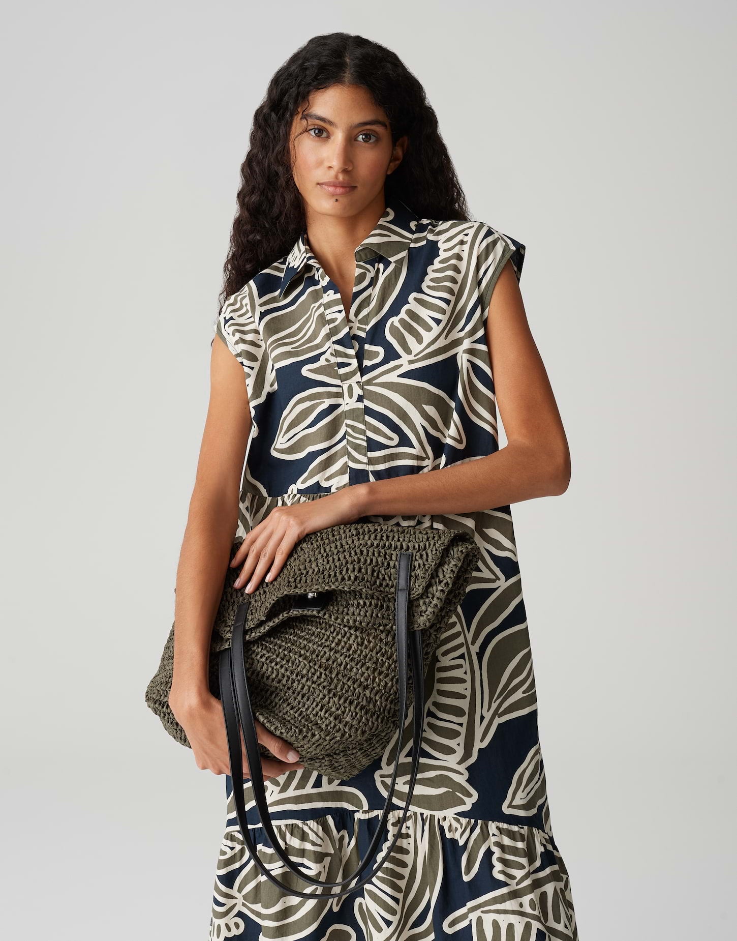 Atropi bag (Olive Leaf)