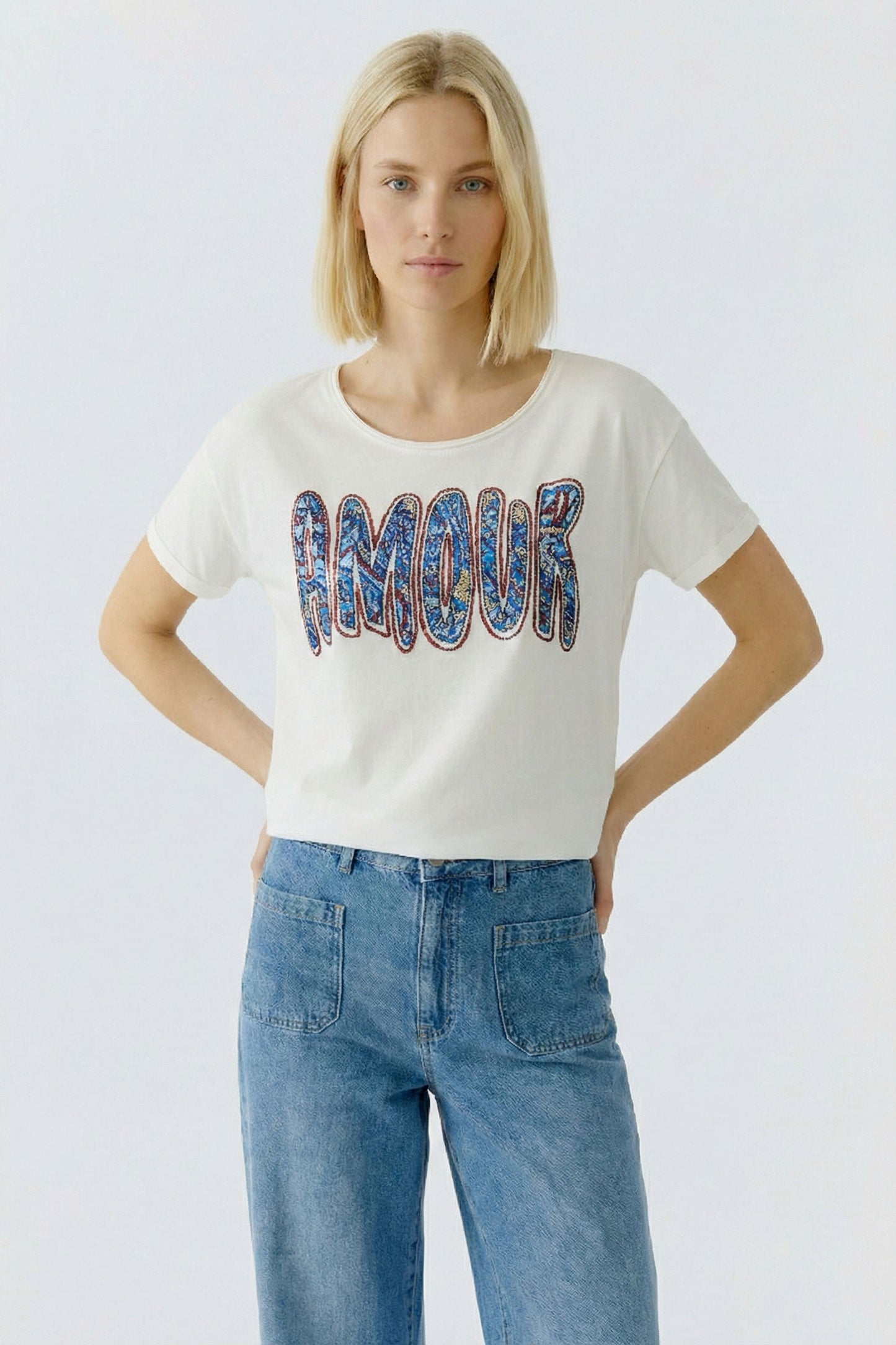 T-Shirt (Cloud Dancer)