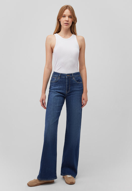 Malibu (Dark Blue Ever)