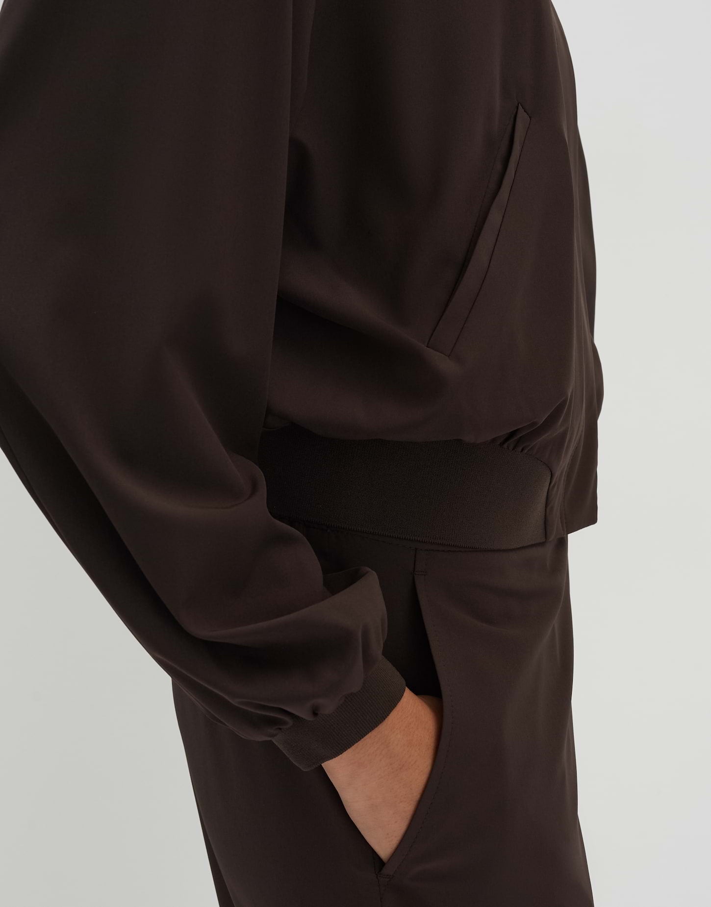 Narlie detail (Dark Espresso)