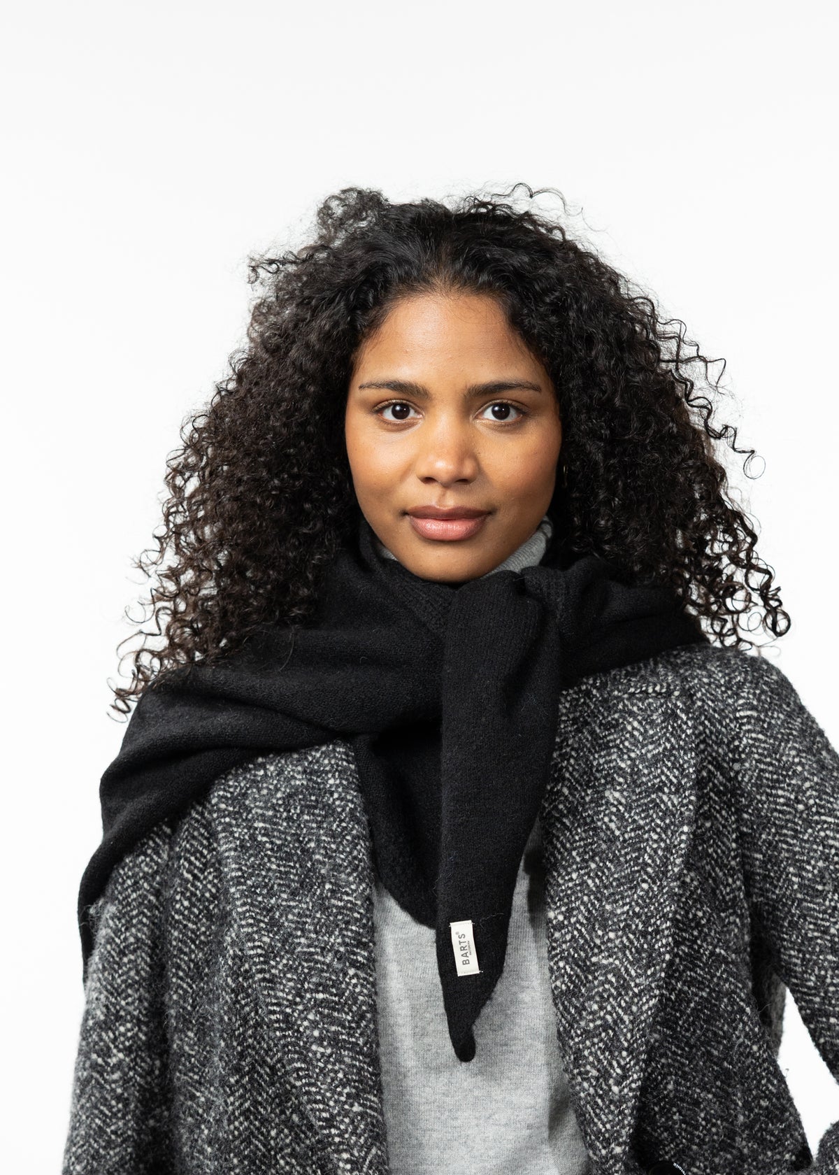 Darty Scarf (Black Black)