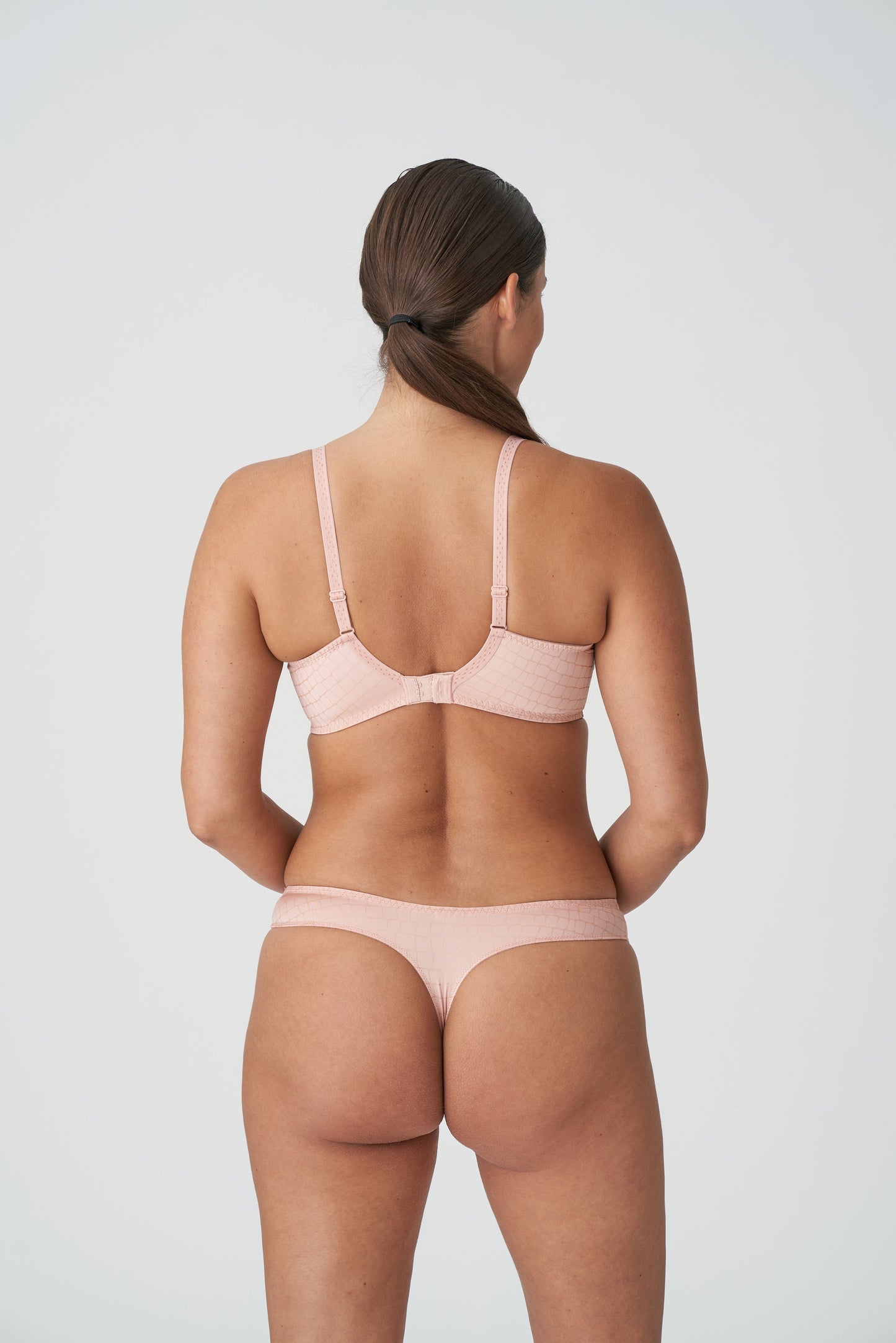 TORRANCE Dusty Pink String (Dup)