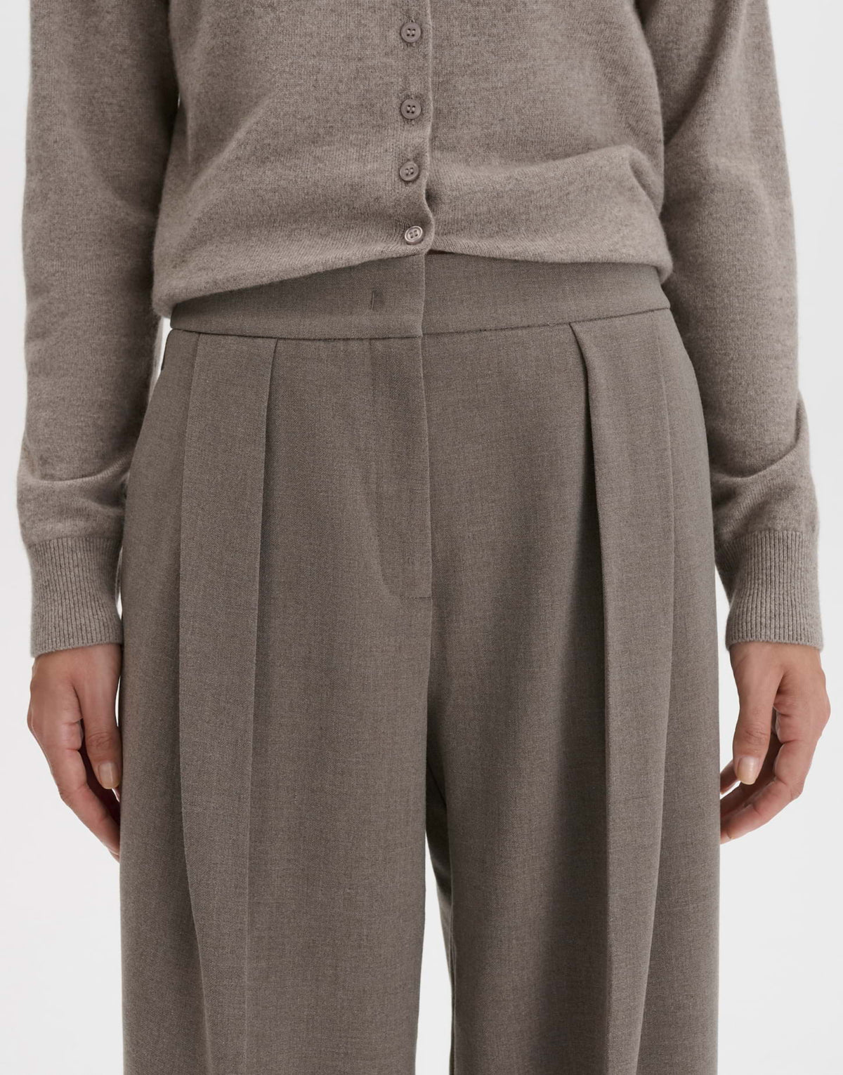 Catsby tapered (Taupewood Mela)