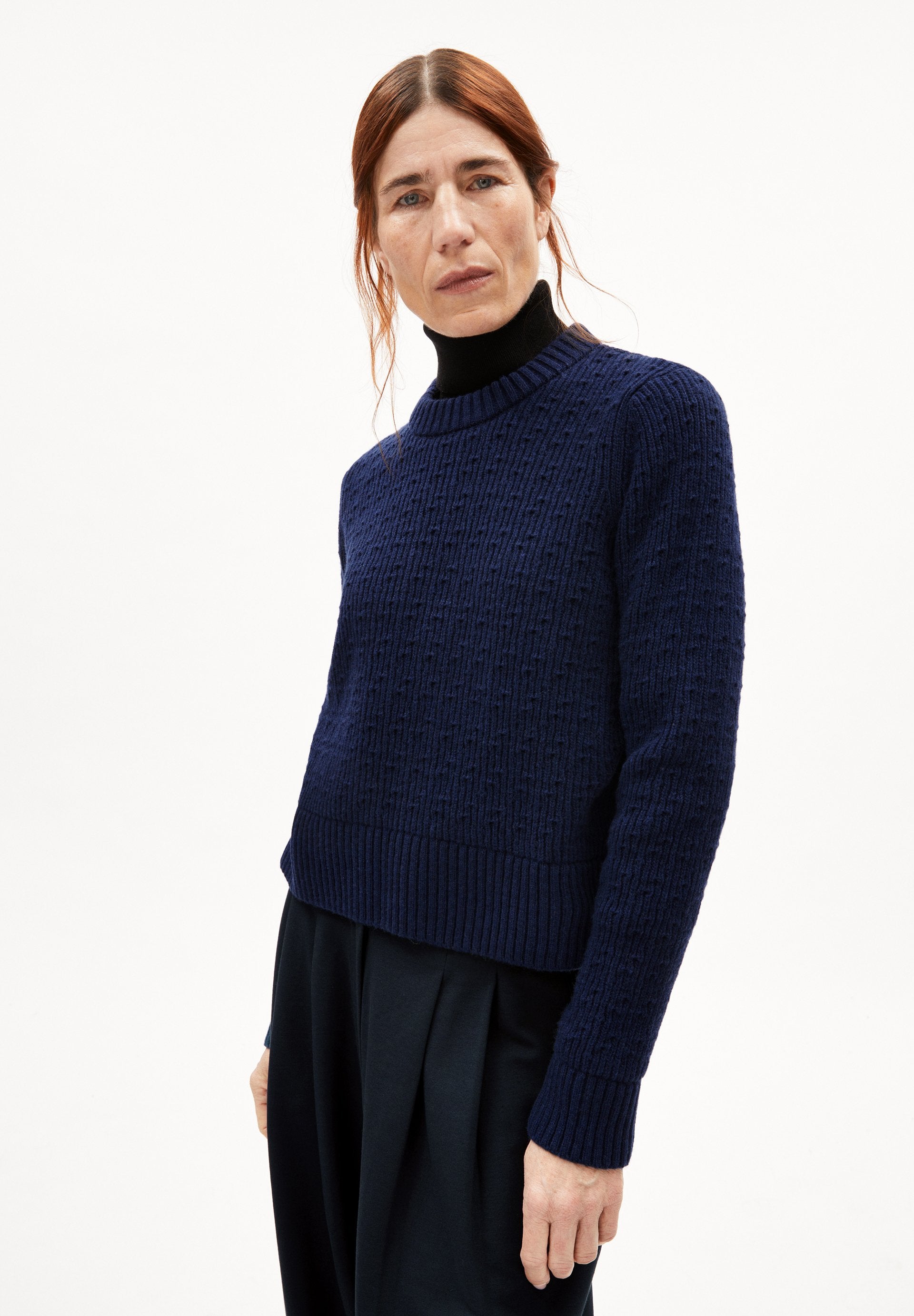 Fabiolaa (Deep Sea Blue)