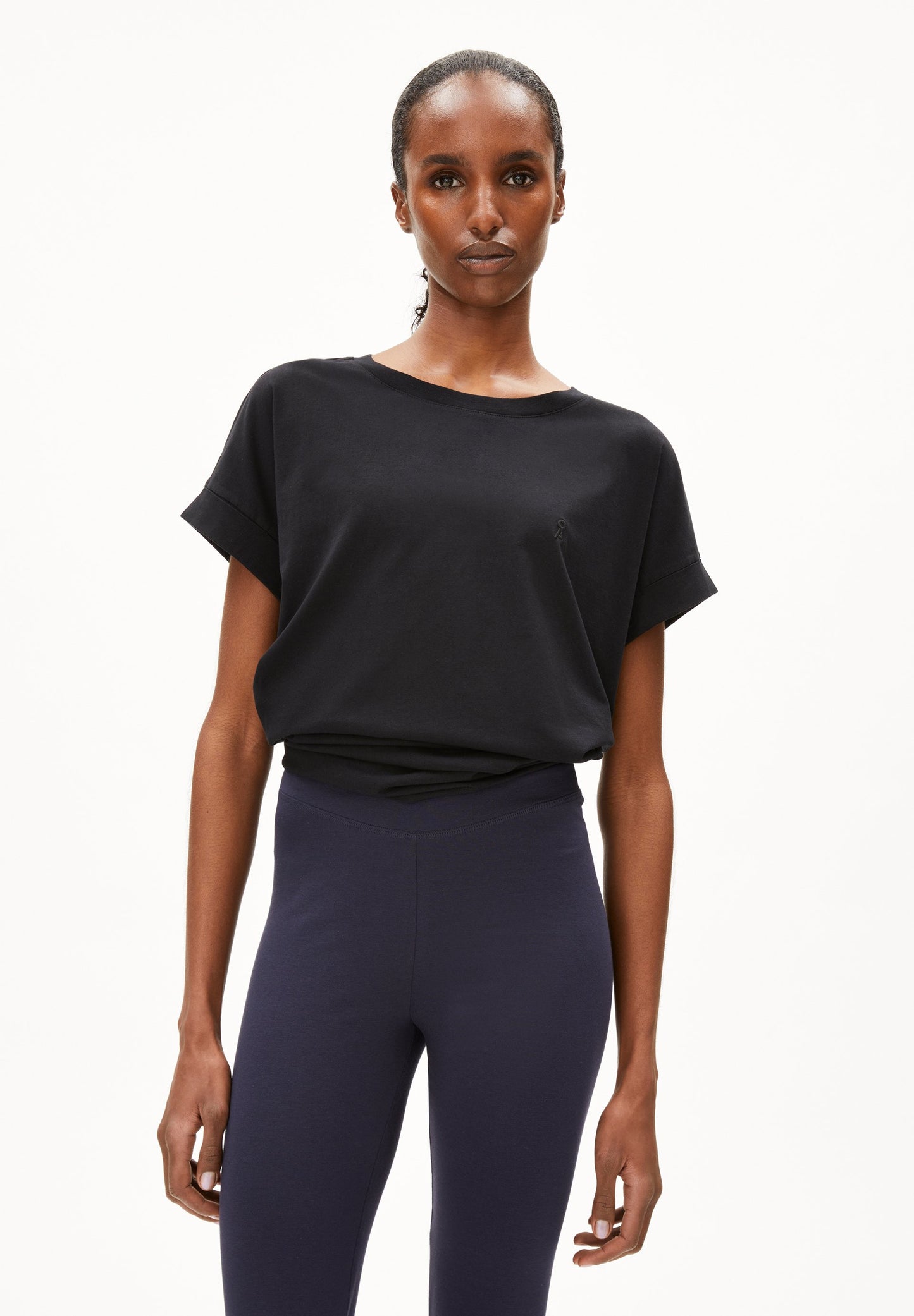 Idaara (Black)