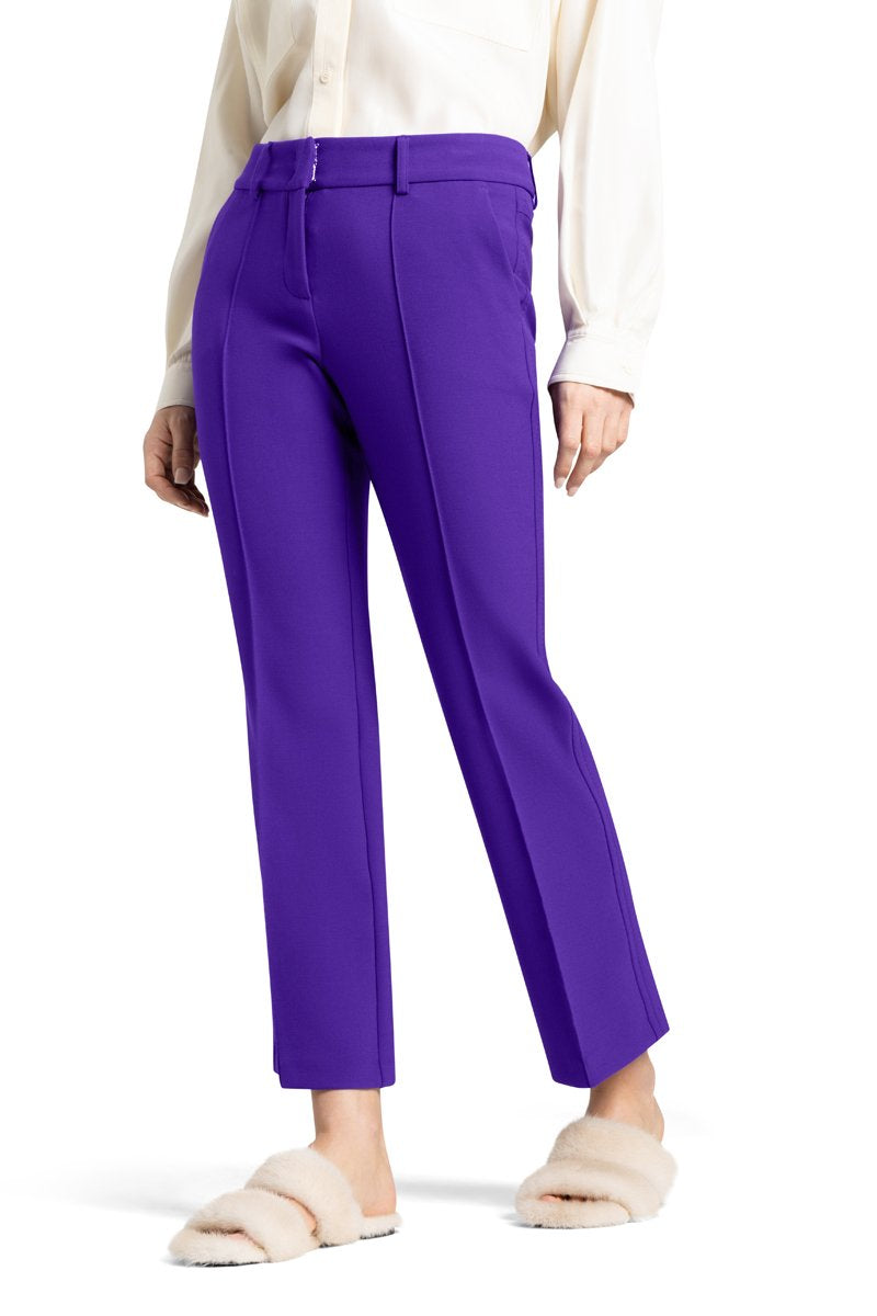 Farah (Iris Purple)