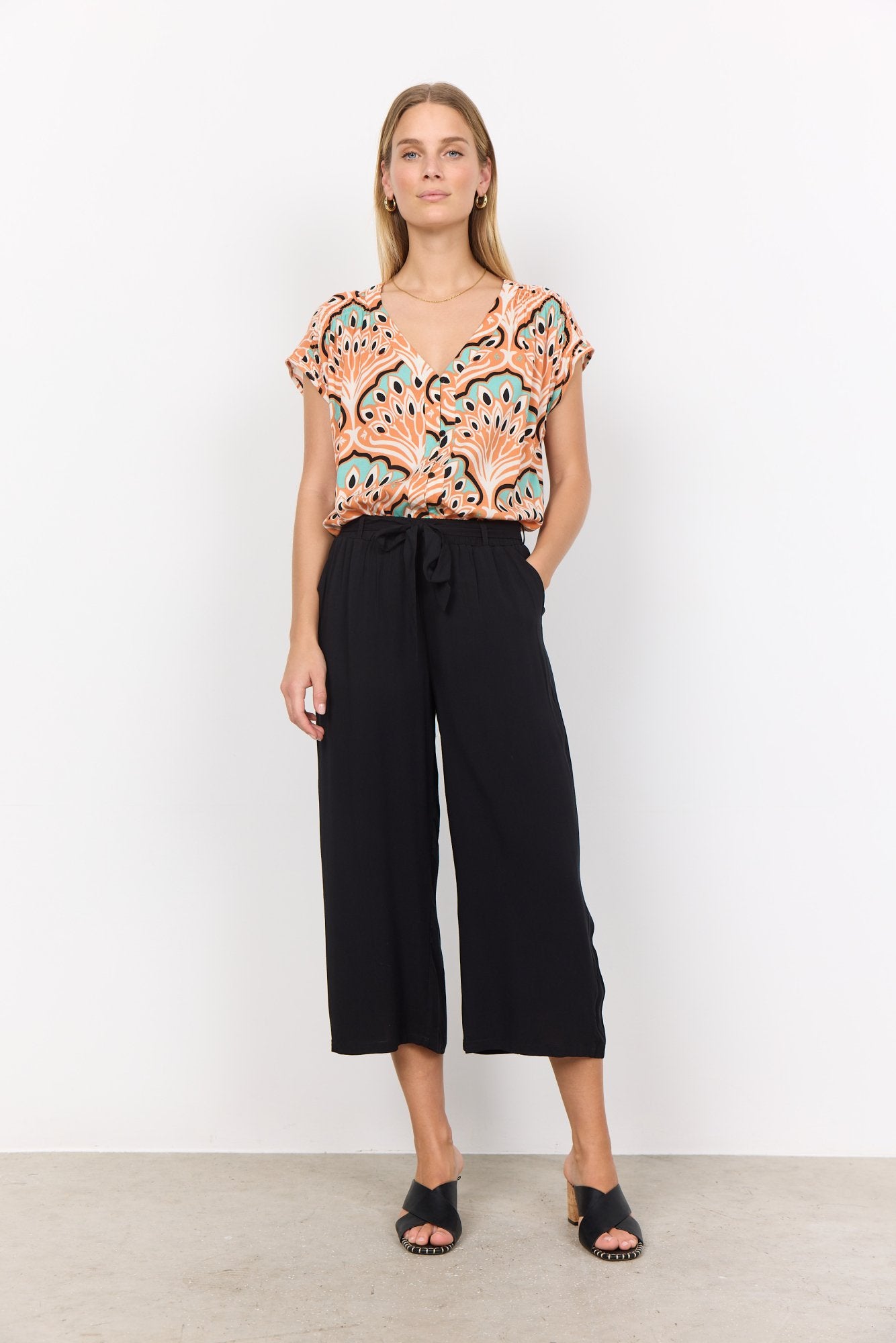 Sc-radia 52-b (Black)