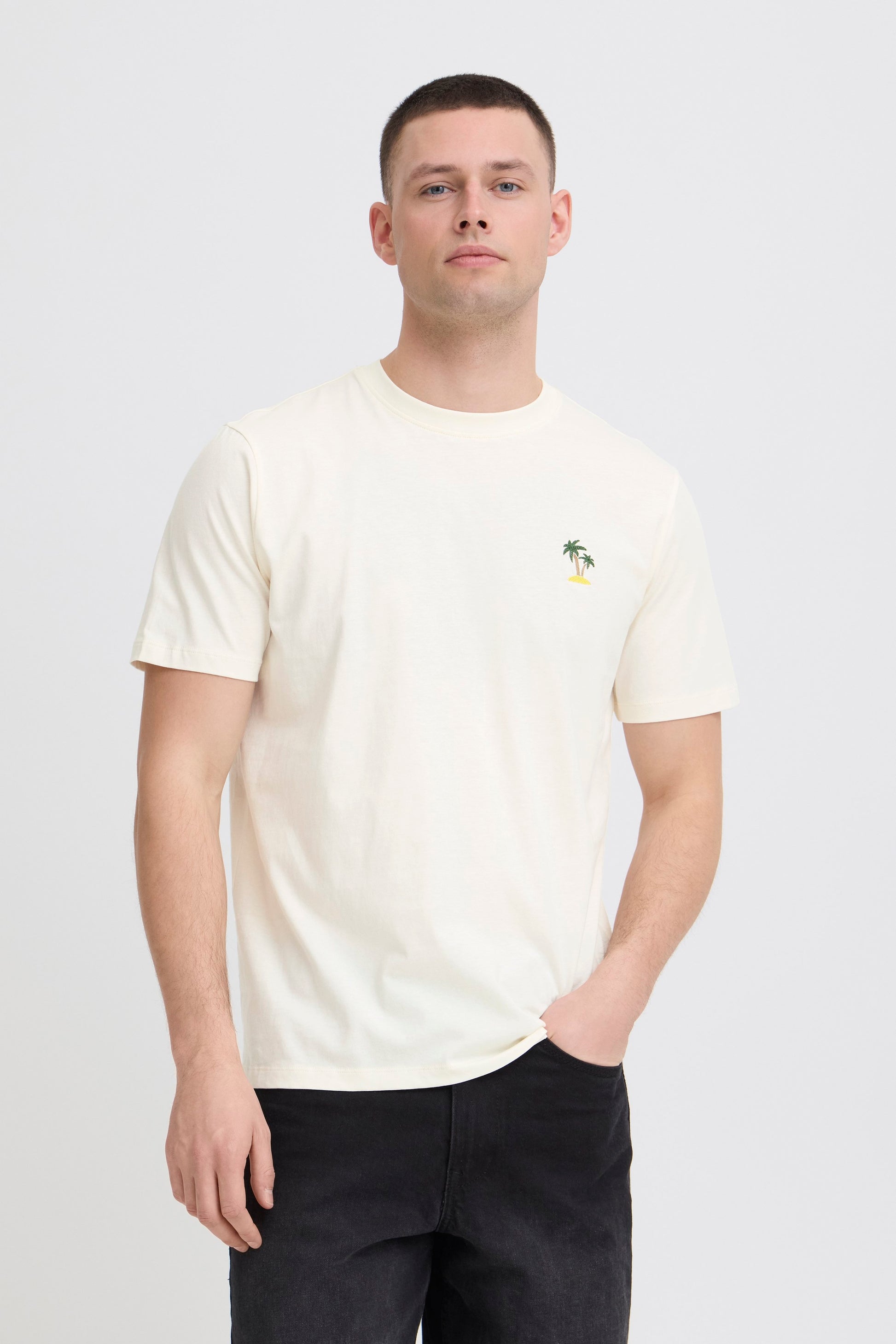 Bhkaan Emb S/s Tee (Vanilla Ic)