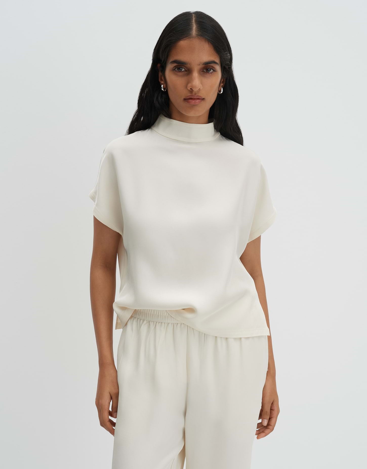 Zarlia (Soft Cream)