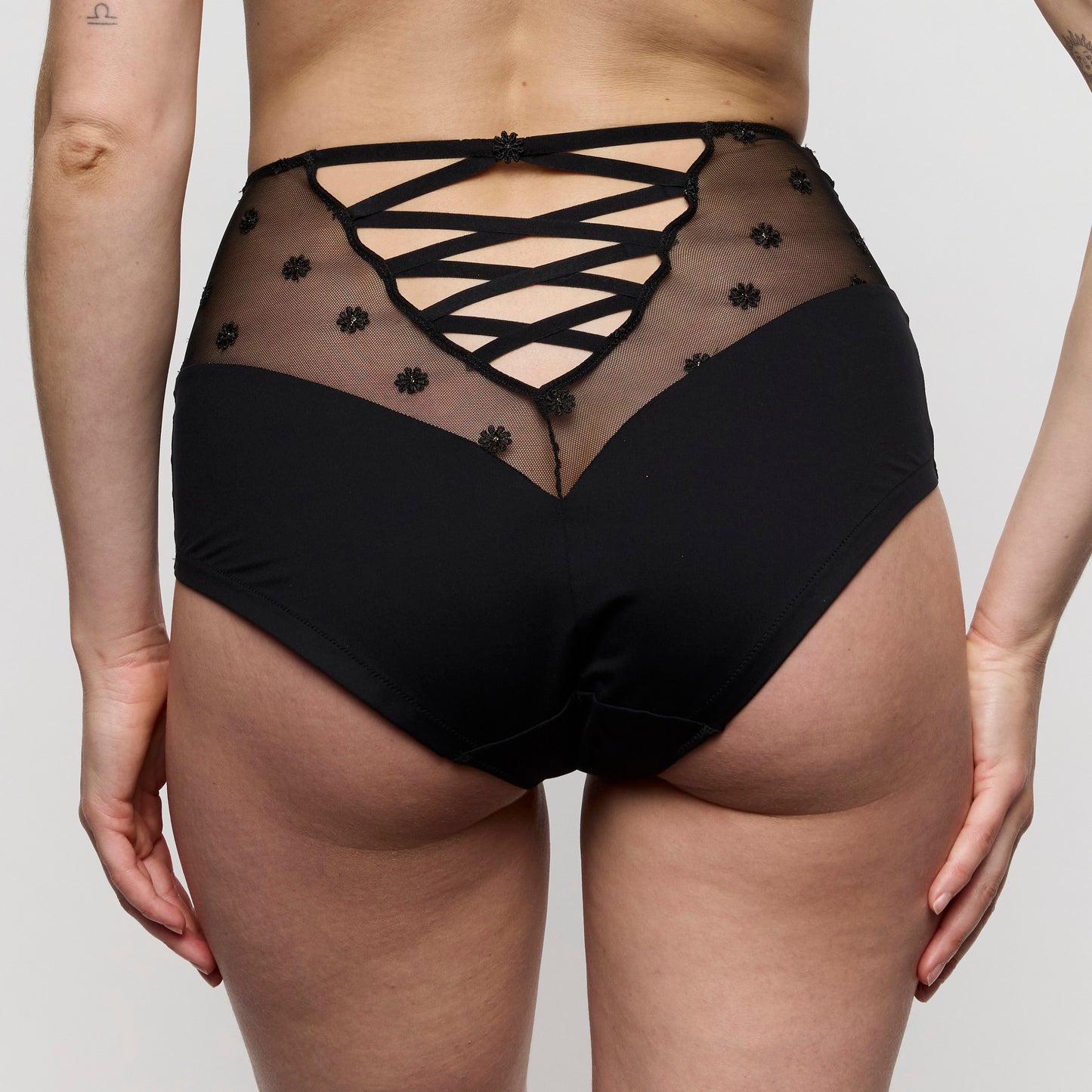 DAISY schwarz Taillenslip (Zwa)