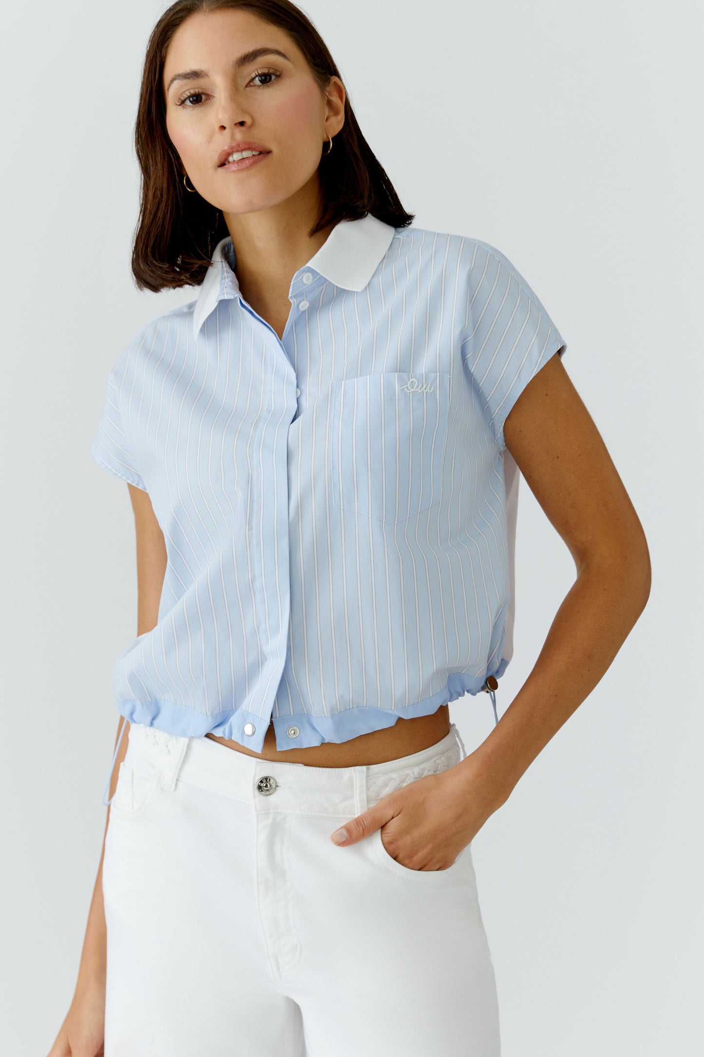 Patch Bluse (Lt Blue White)