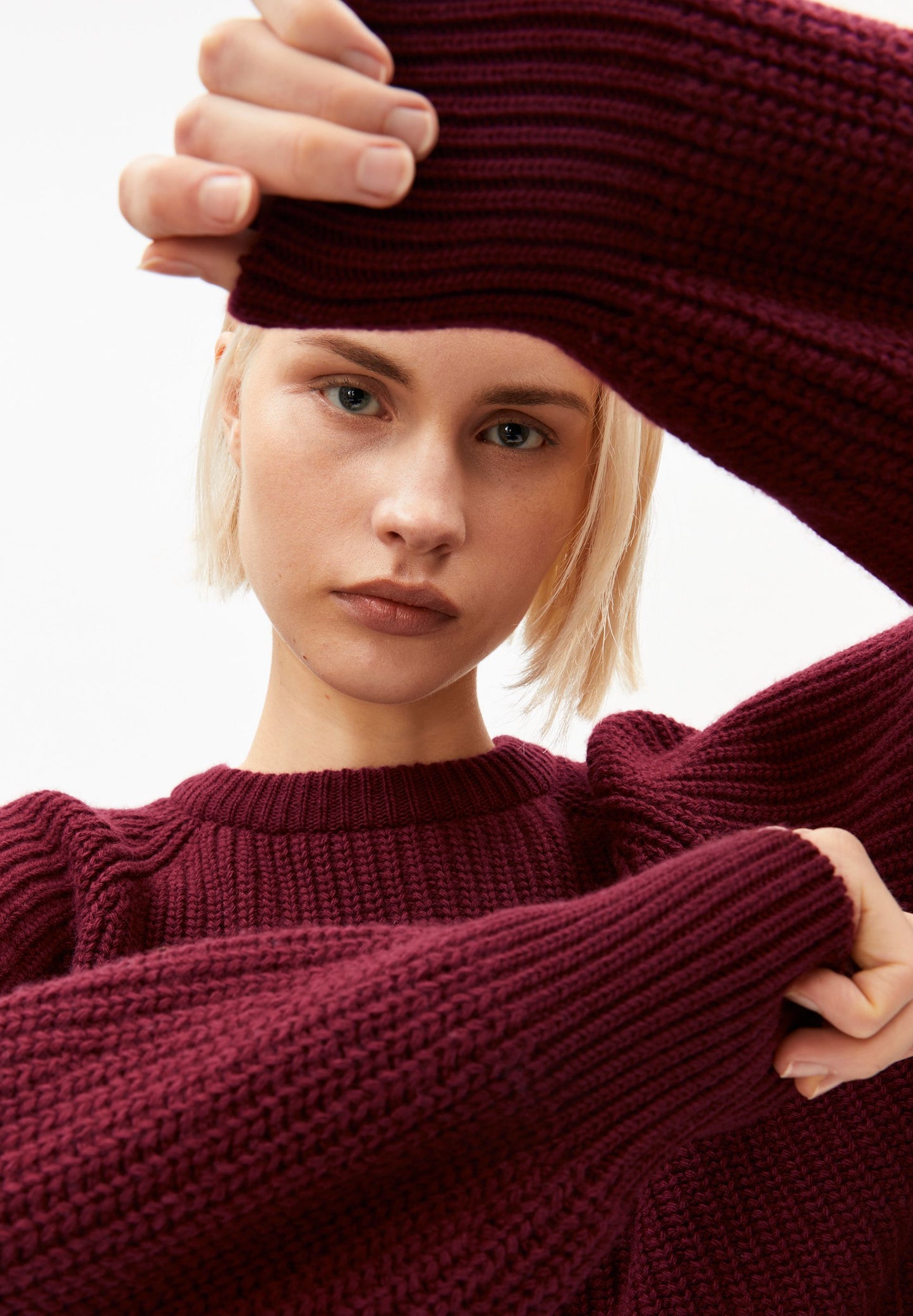 Rib Knit Sweater (Velvet Red)