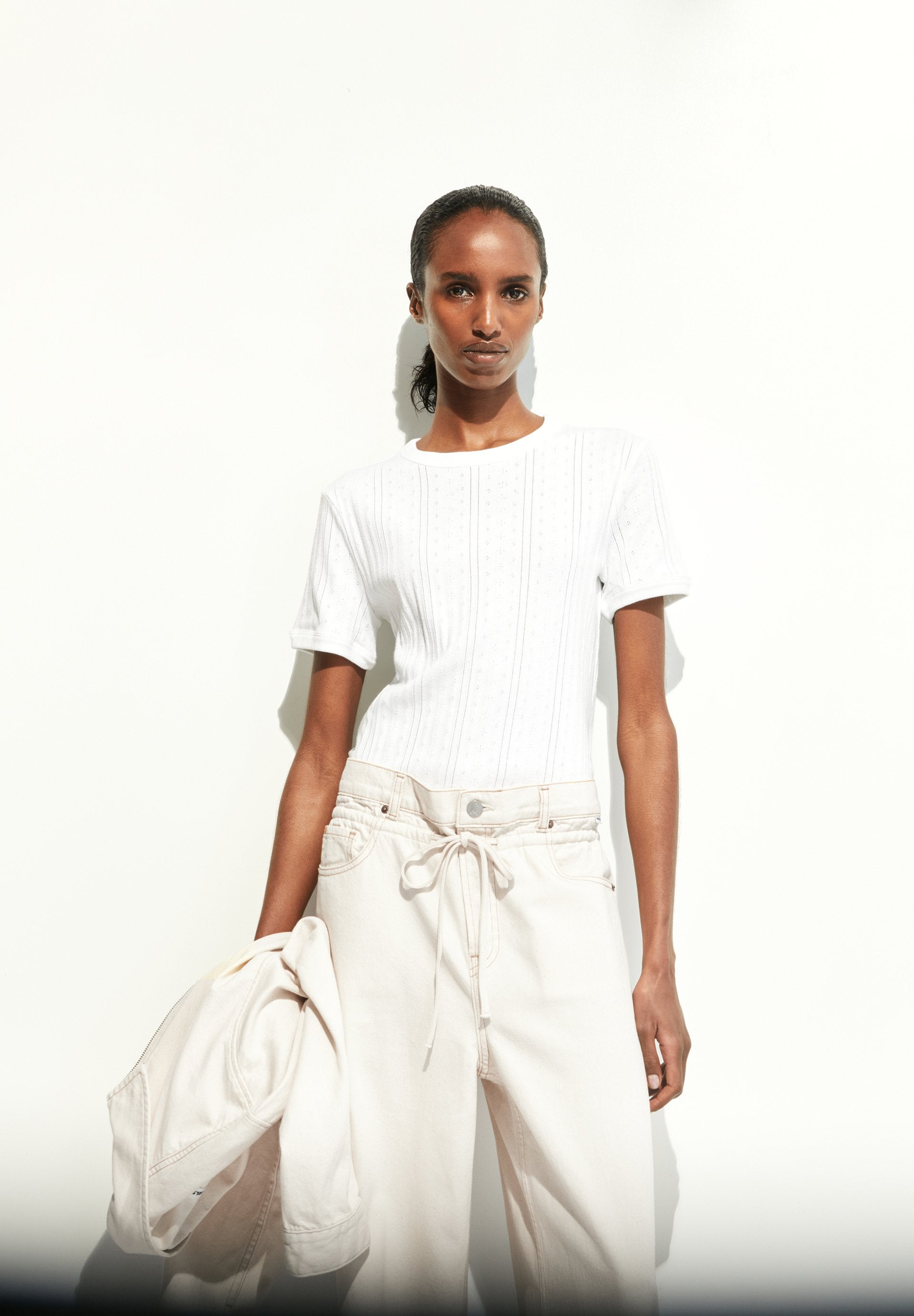 Maheraa (White)