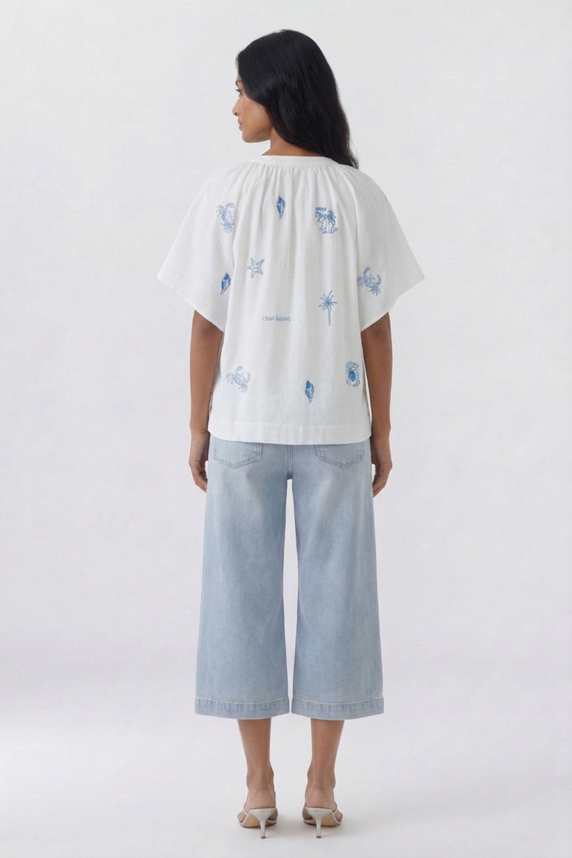 Bluse (White Blue)