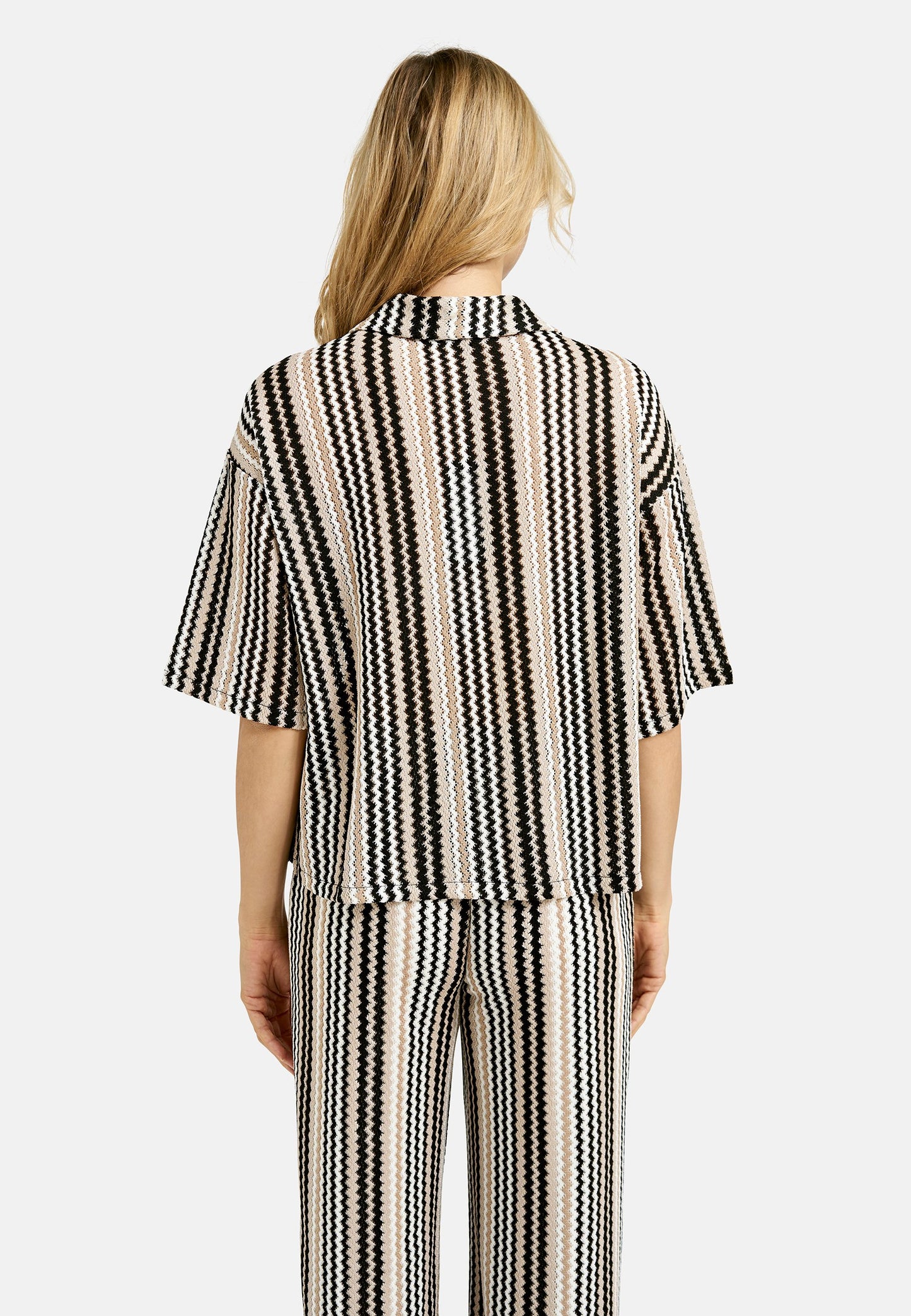 Crochet Jersey Shirt Striped (Camel Print)