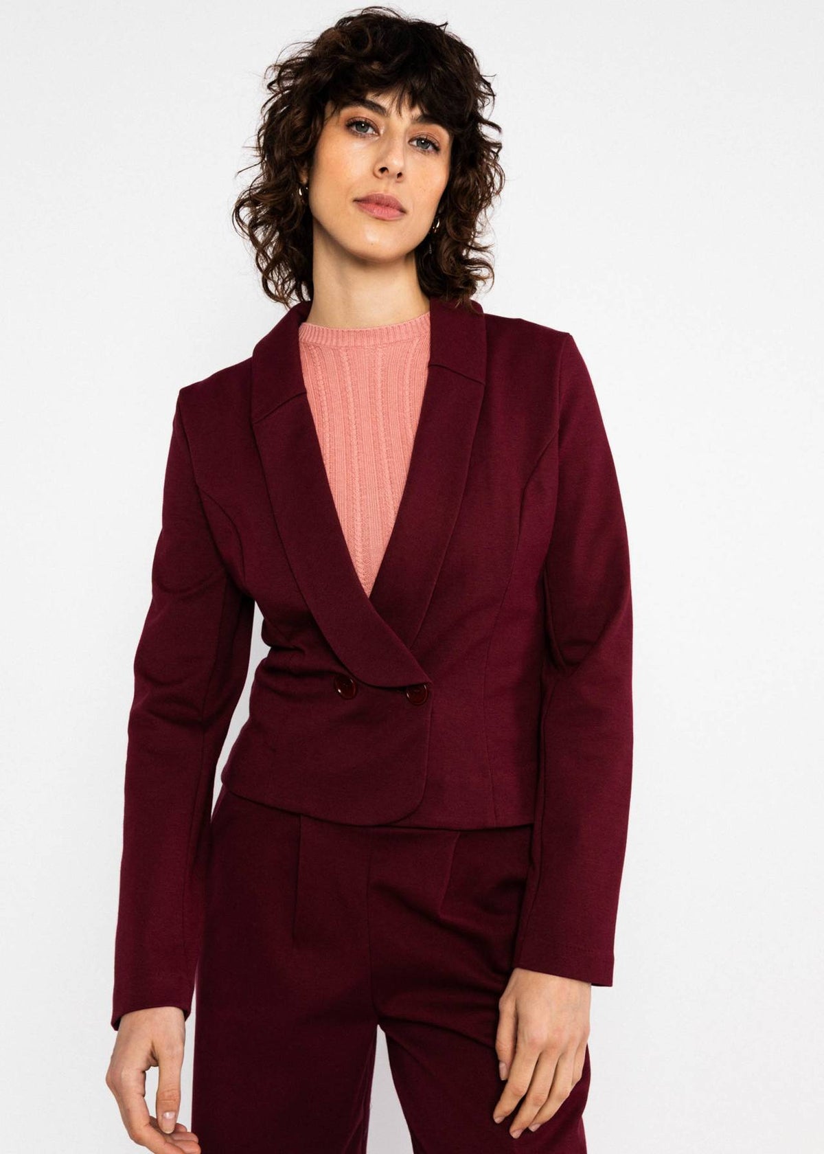 Tailored Threads