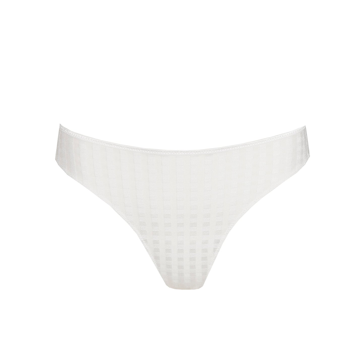 AVERO Ivory Petal String (Iyp)