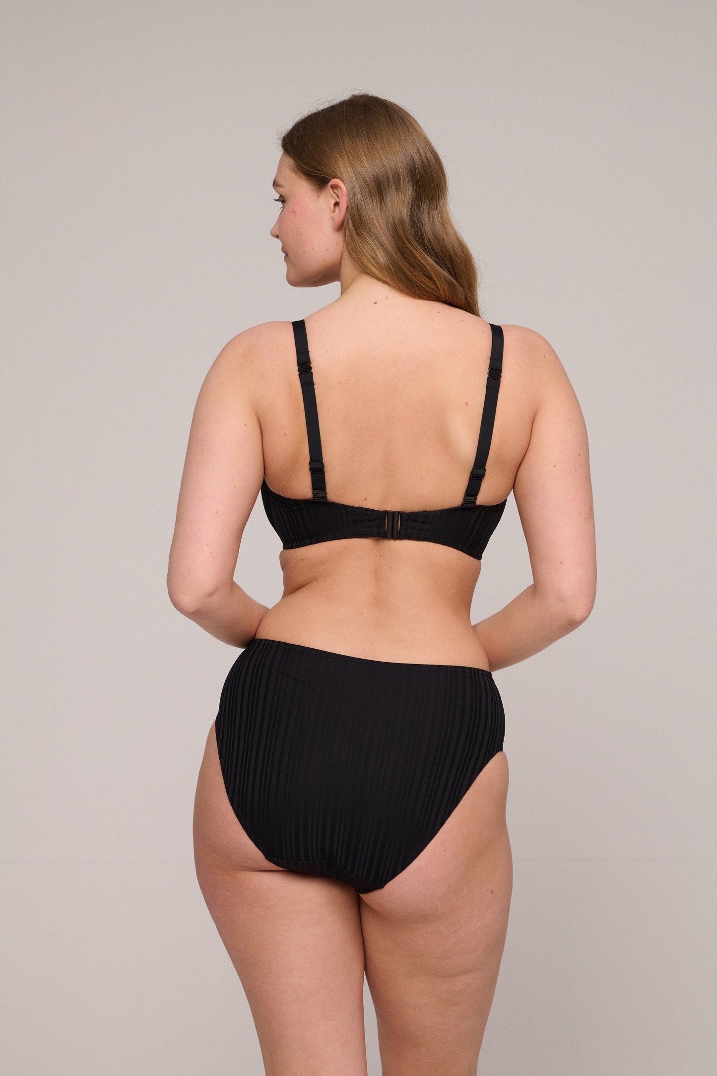 KIRUNA schwarz Bikini Taillenslip (Zwa)