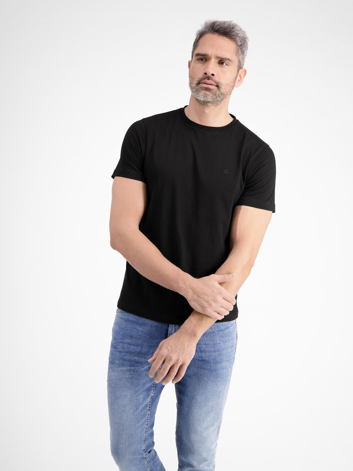 O-neck (Black)