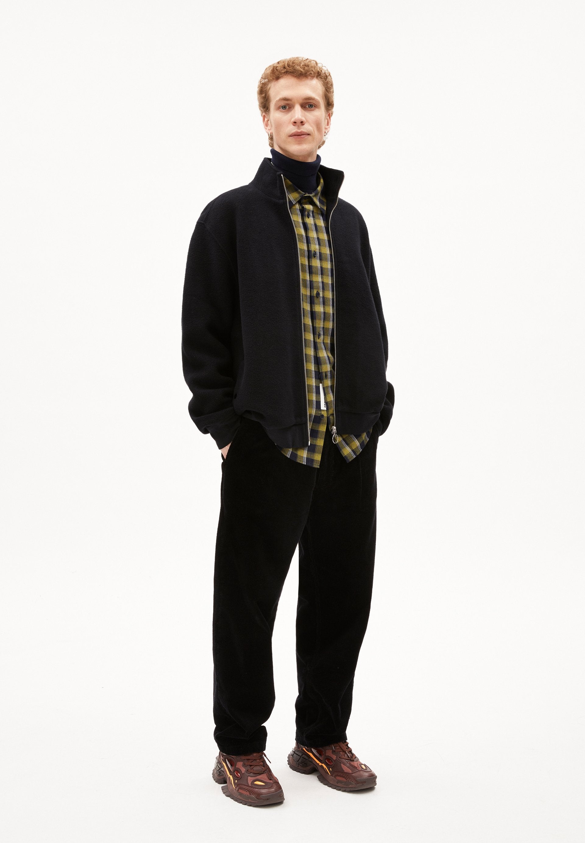 Bresaa Felpa (Black)
