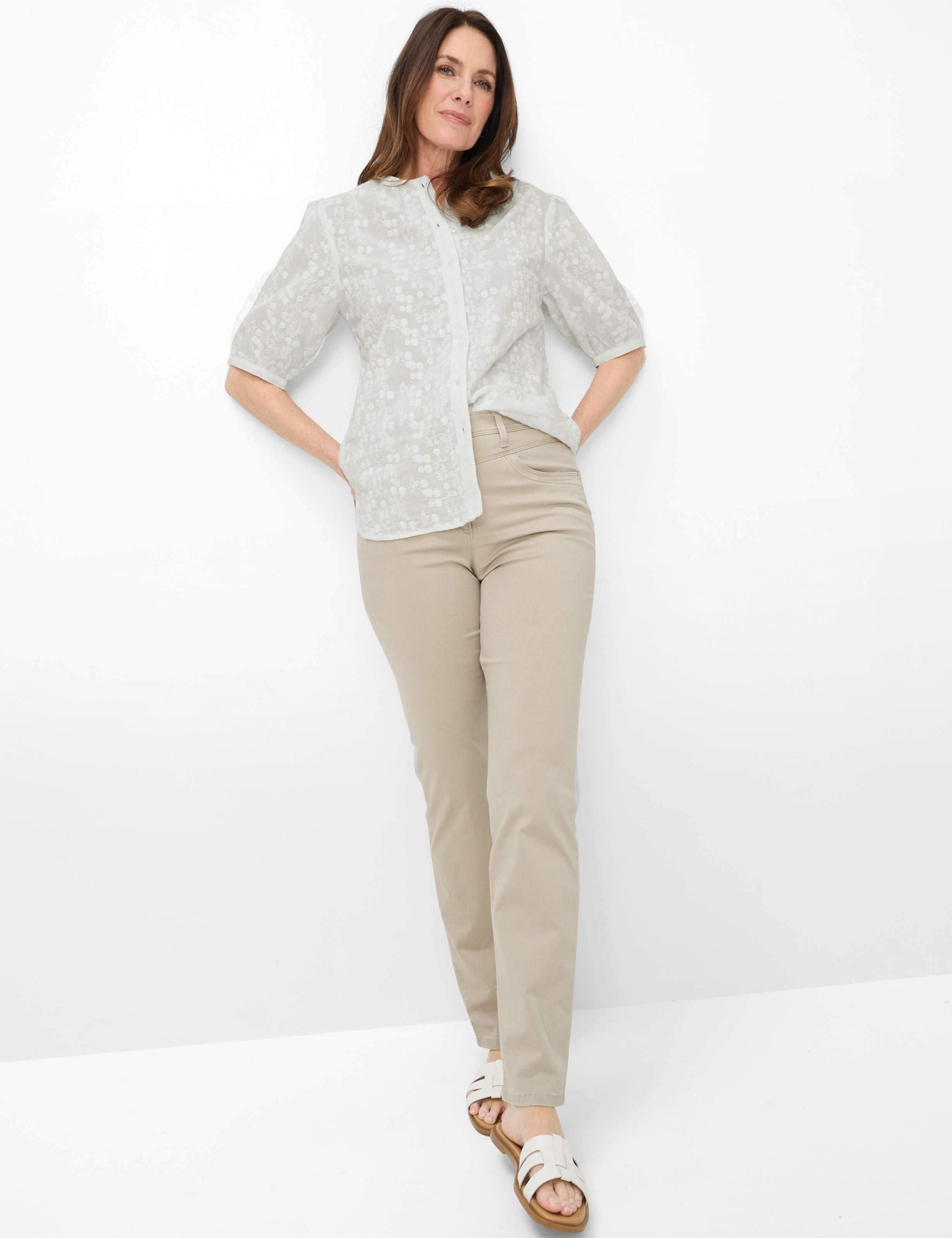 Style Laura New (Sand)